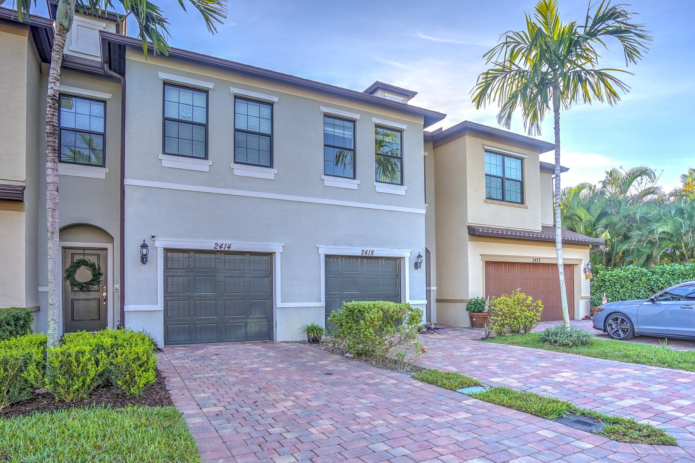 Home in Palm Springs, FL 33406 — photo 3