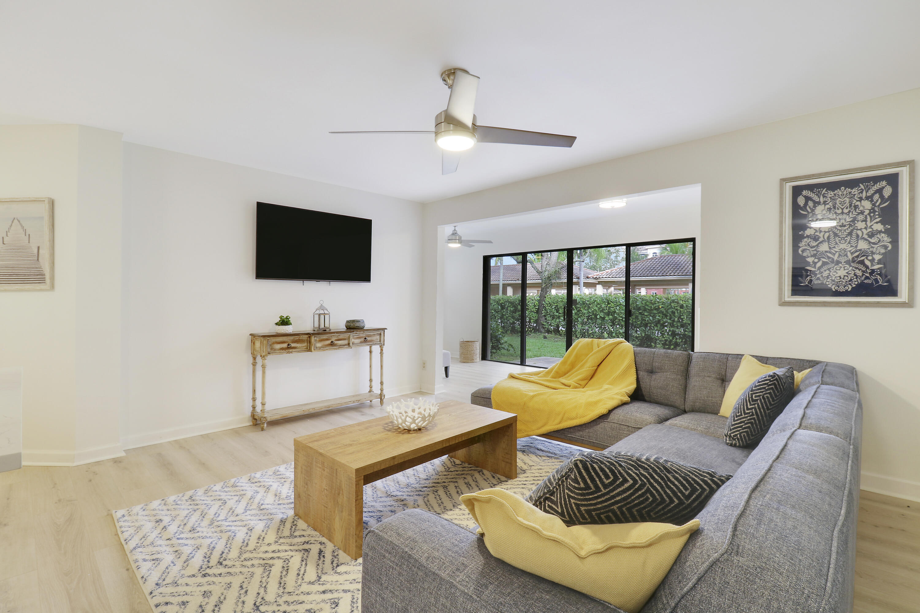 1107 Duncan Circle 102 — photo
