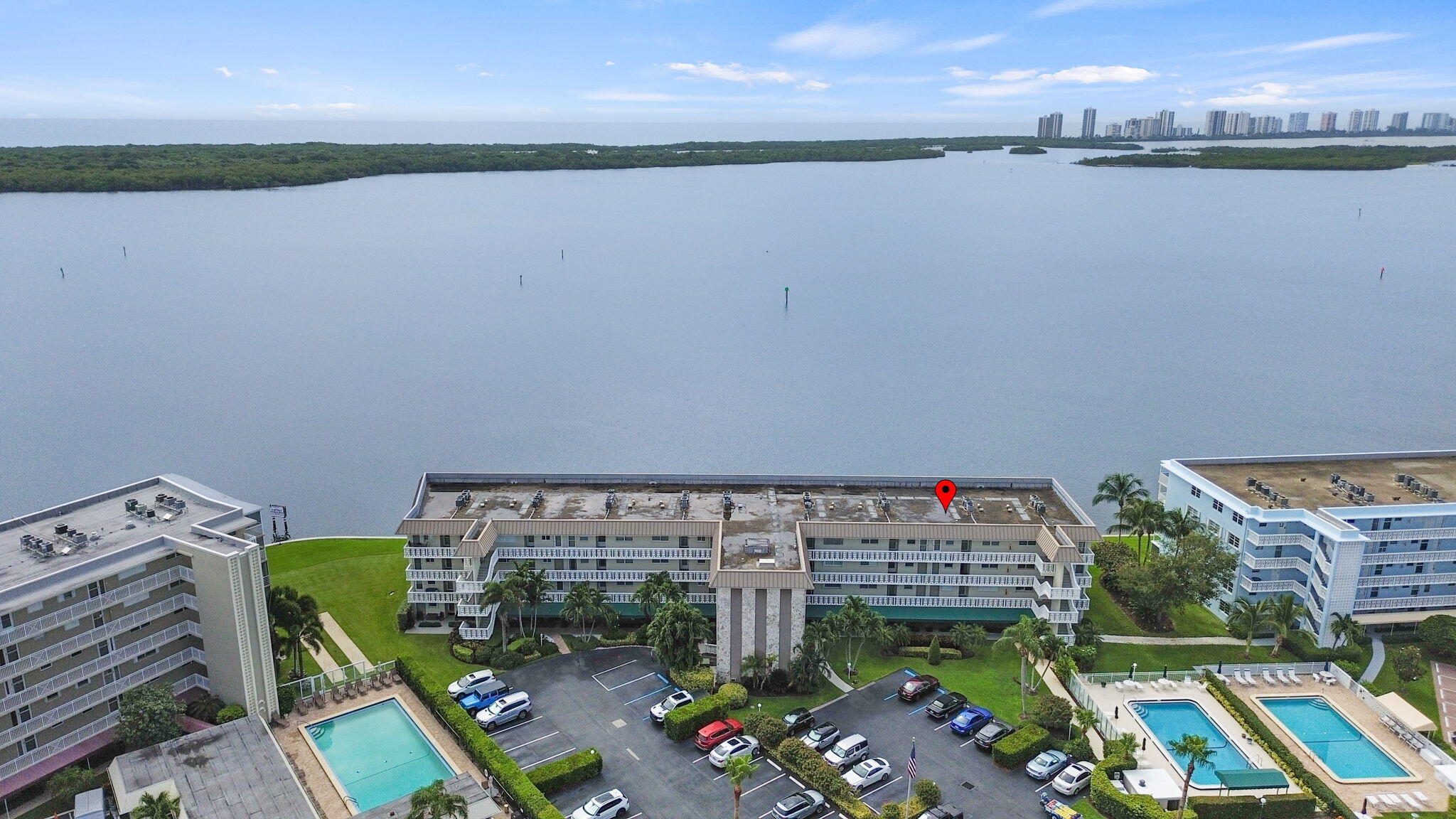 52 Yacht Club Drive 103 — photo