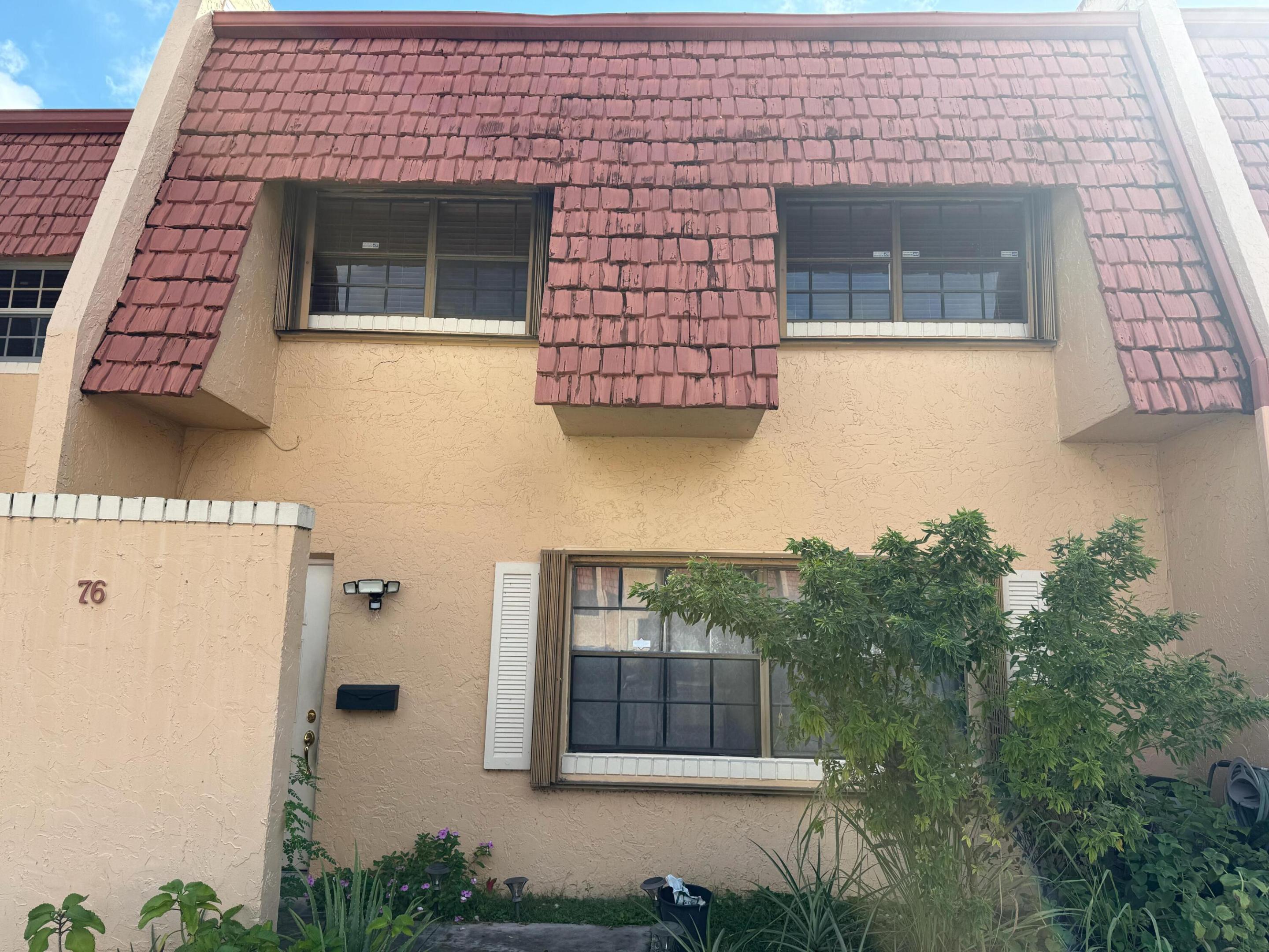 76 Ann Lee Lane — photo