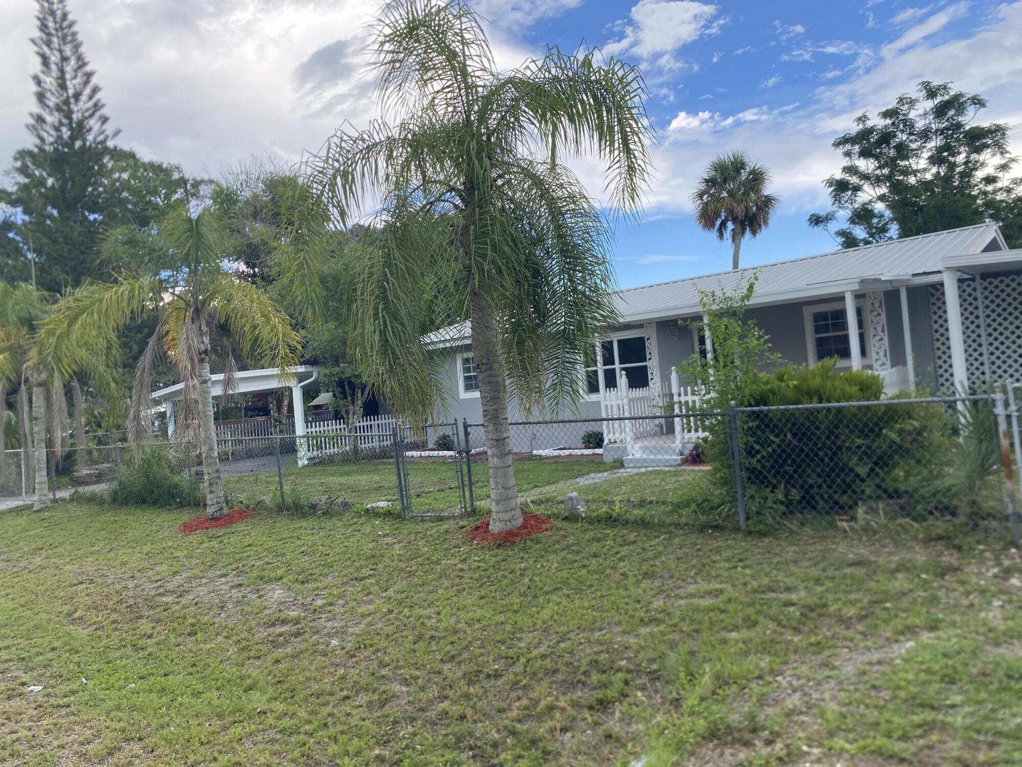 1788 SW 8th Street — photo