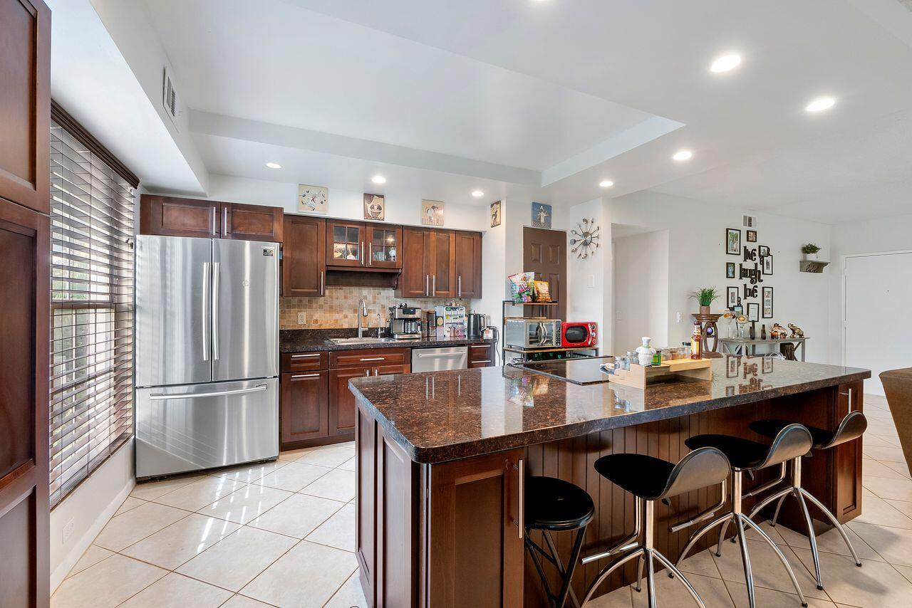 6237 Old Court Road 104 — photo