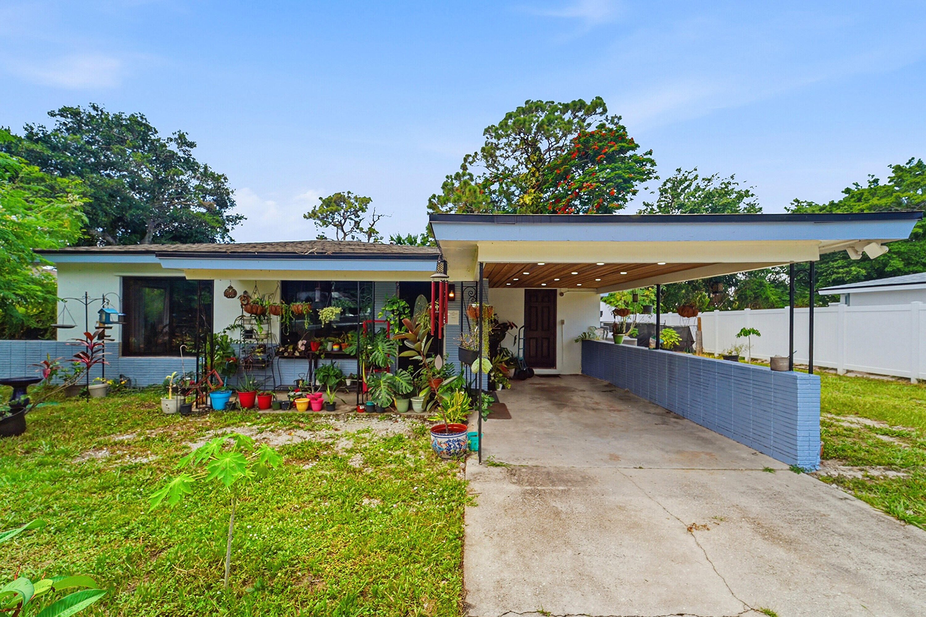 5104 Buchanan Road — photo