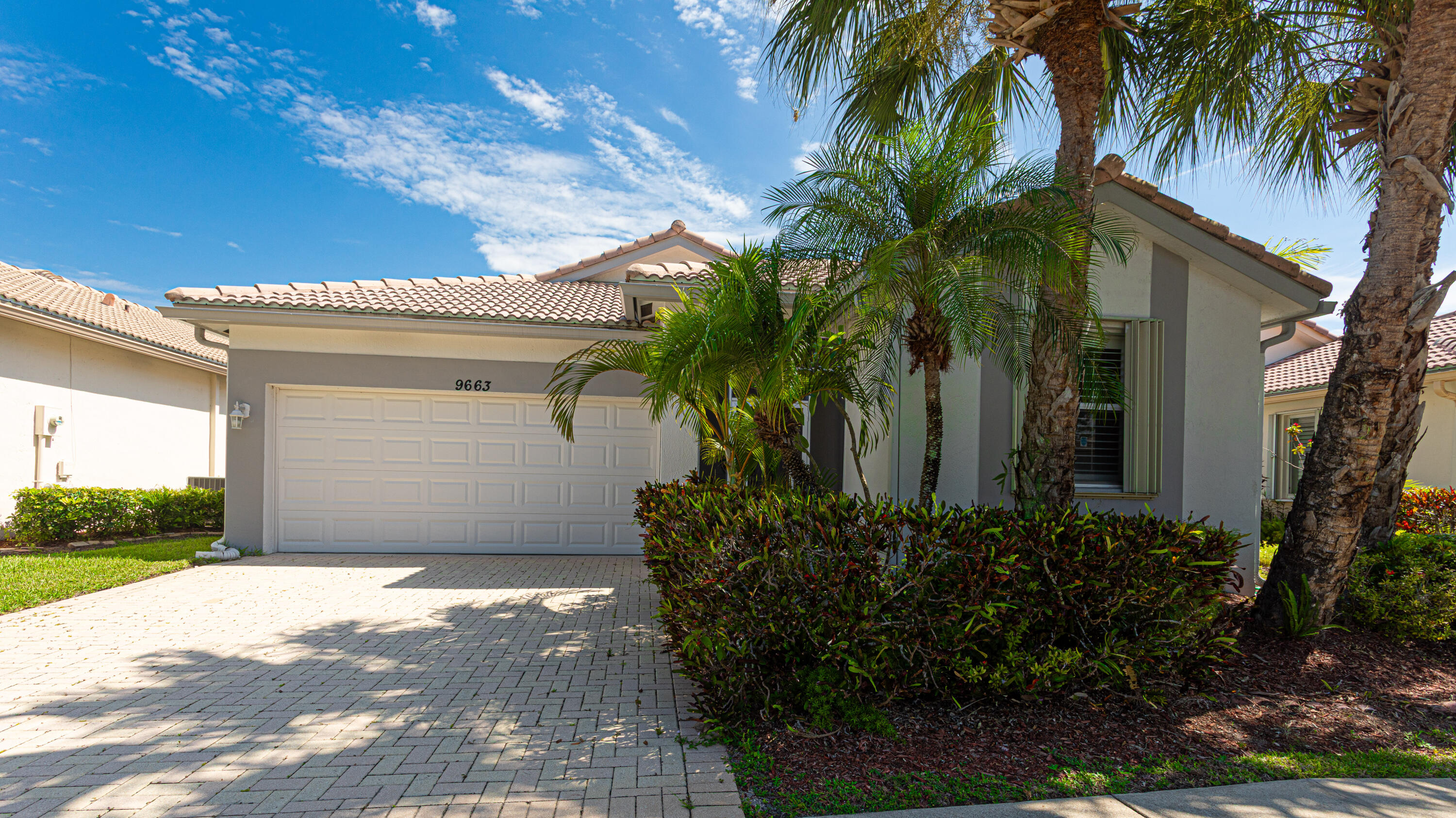 9663 Great Egret Court — photo