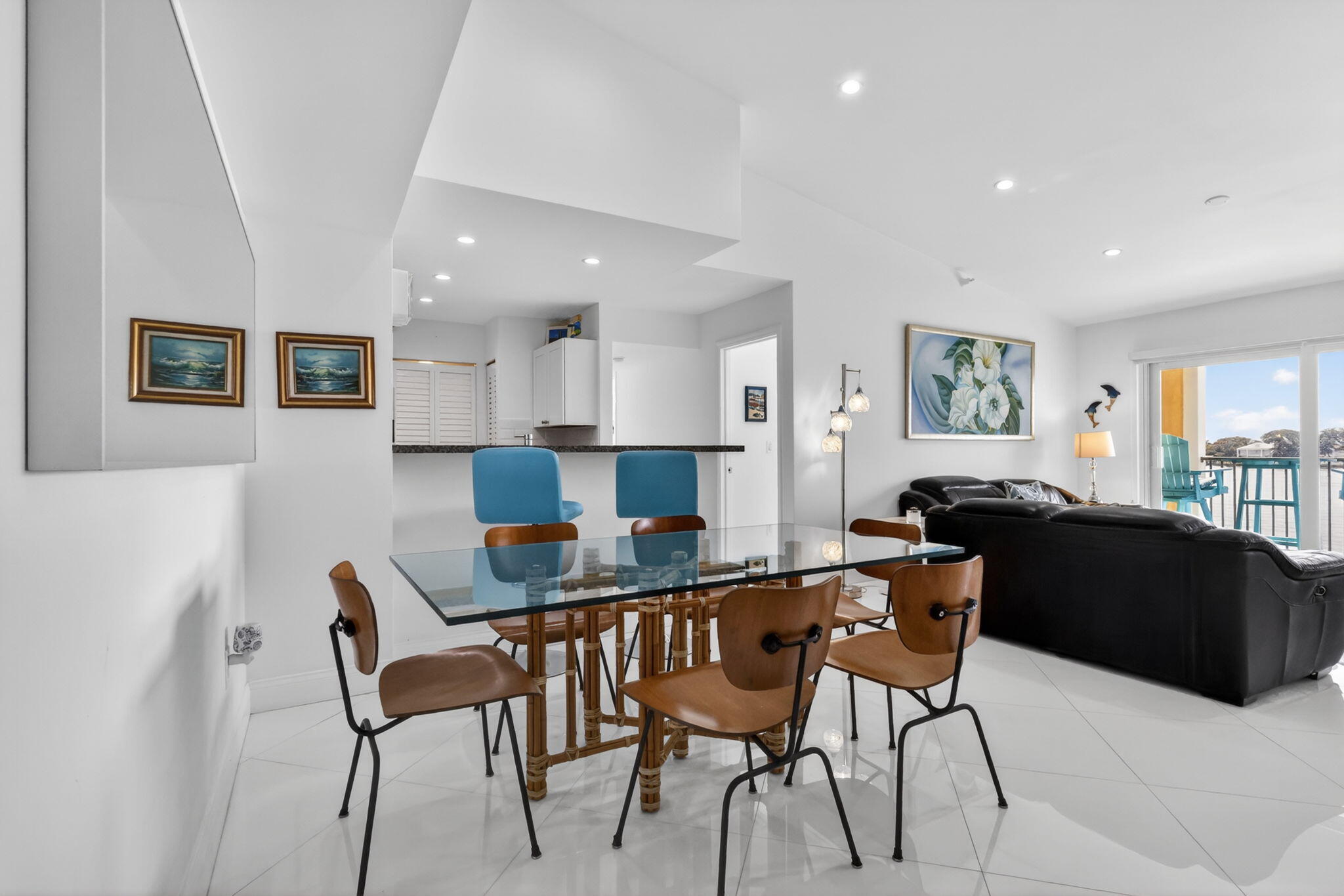 180 Yacht Club Way 304 — photo