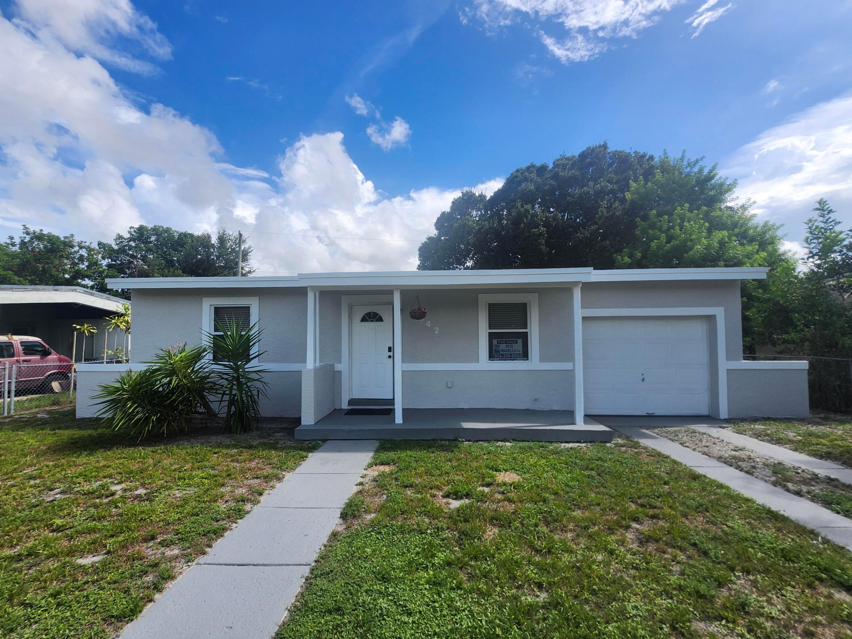 942 NW 12th Street — photo