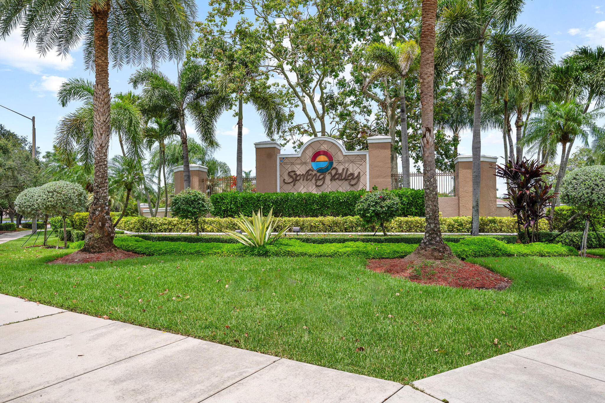 16146 NW 14th Court — photo