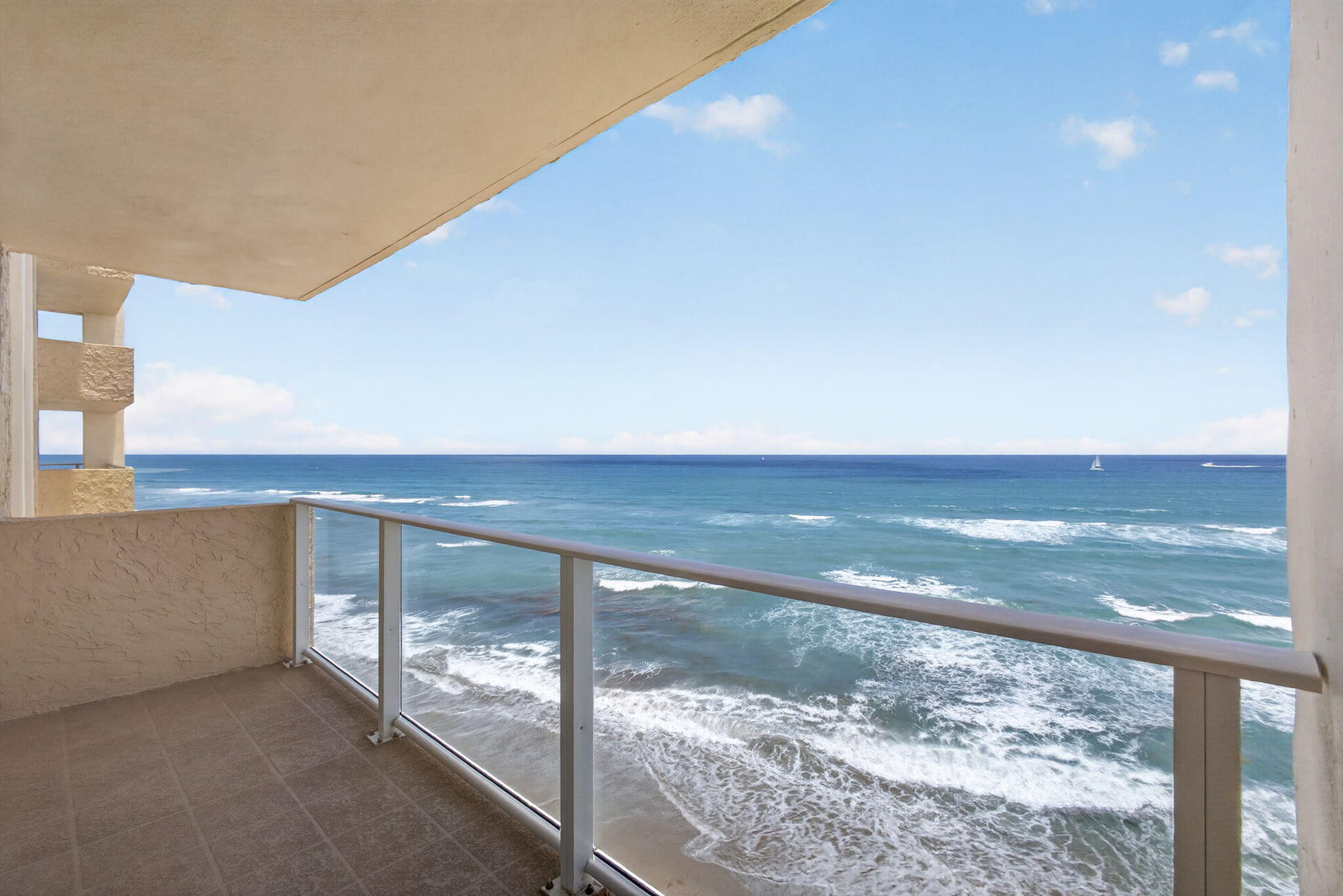 5440 N Ocean Drive 807 — photo