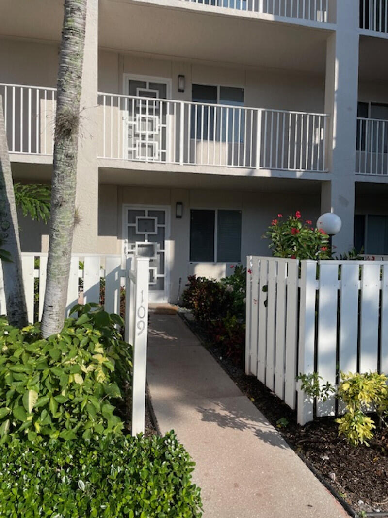 14111 Royal Vista Drive 109 — photo