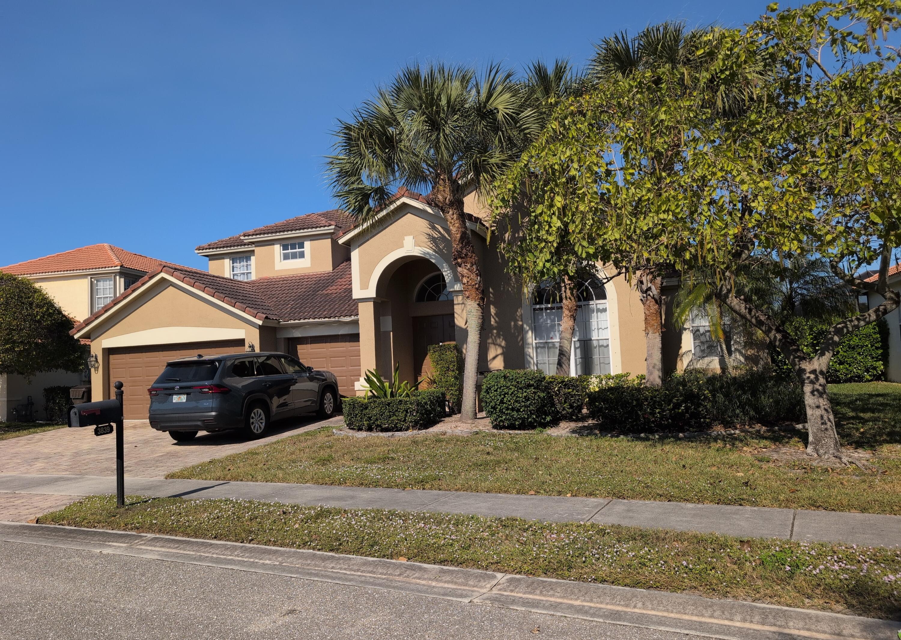 3839 Victoria Road — photo