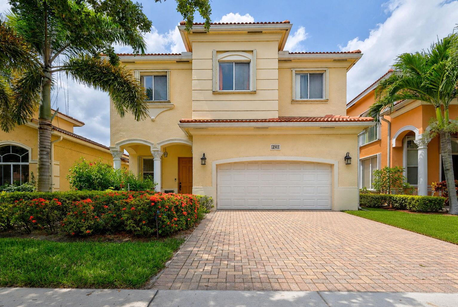 241 Gazetta Way — photo
