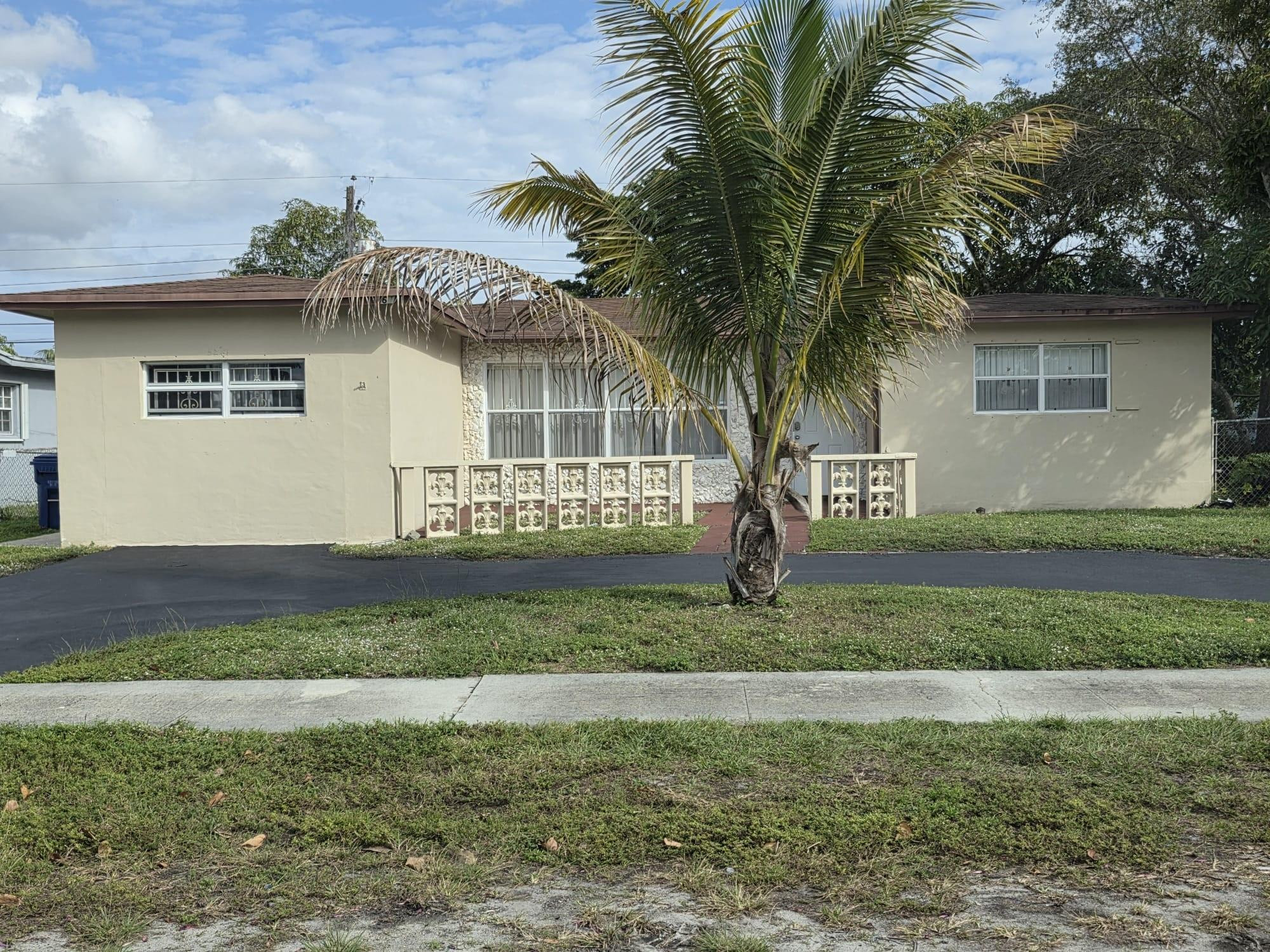 5261 NW 14th Place — photo