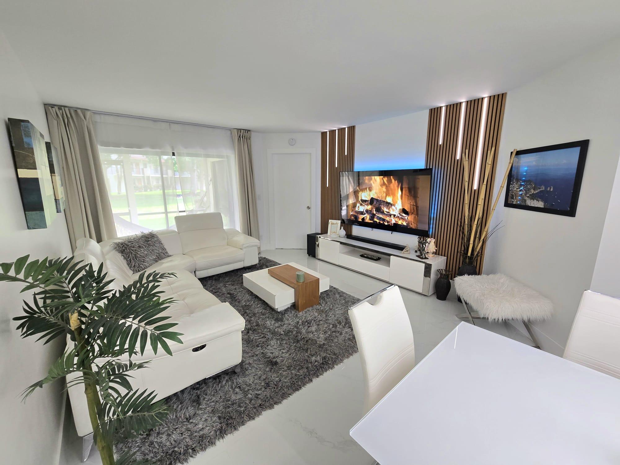 5577 Courtyard Drive — photo