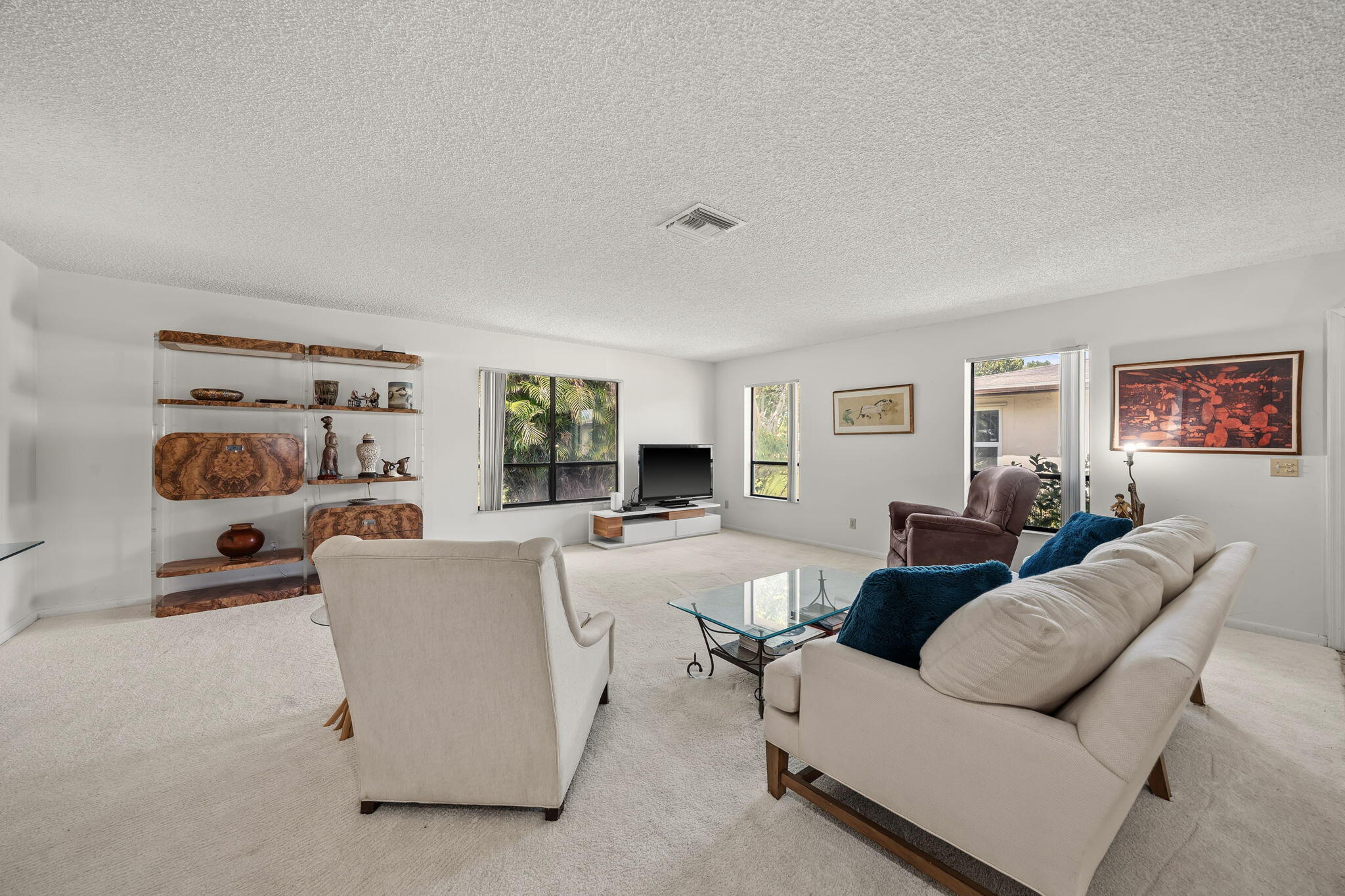 7543 Volley Place — photo