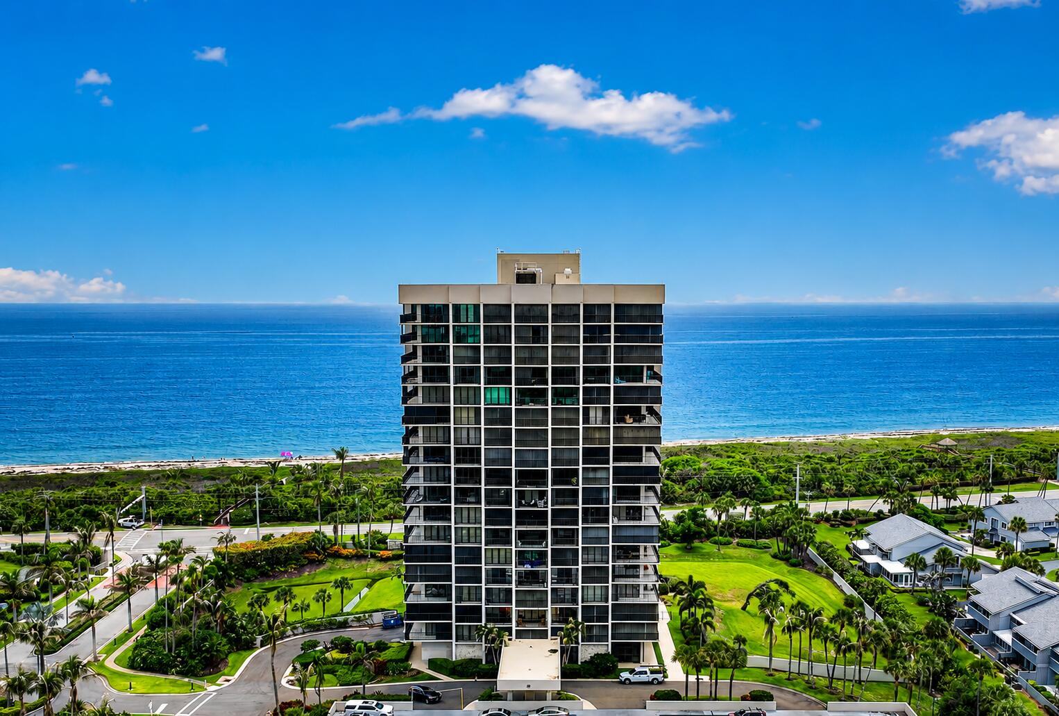 5047 N Highway A1a 1704 — photo