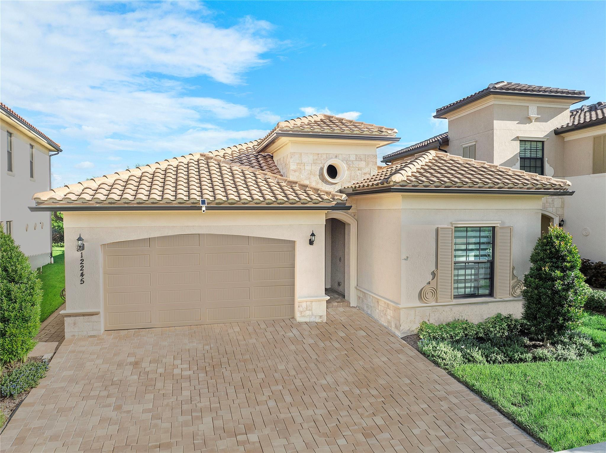 12245 N Baypoint Circle — photo