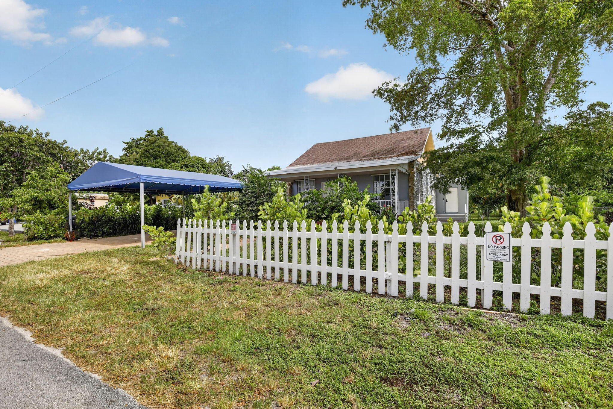 2465 Taylor Street — photo