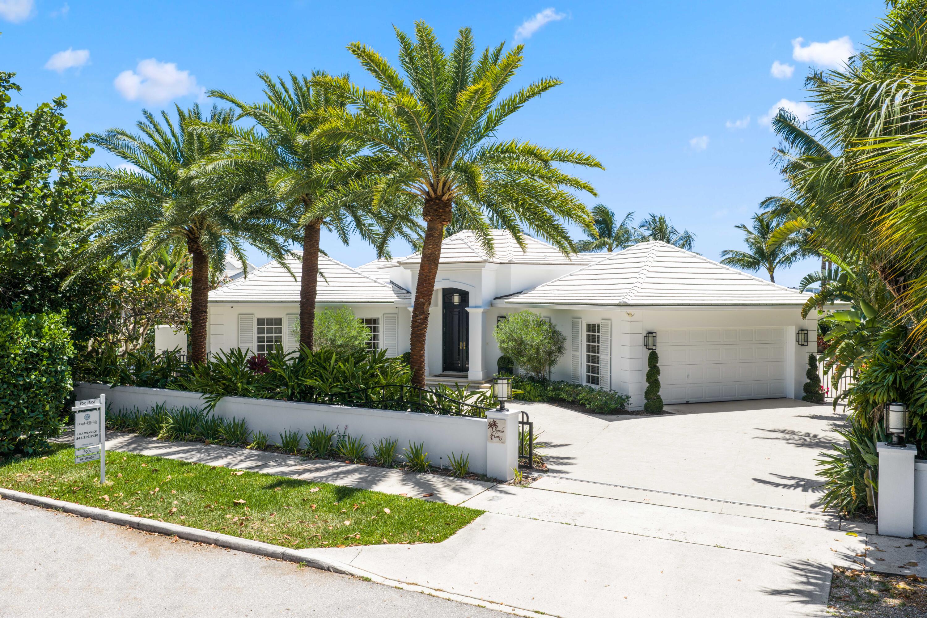 2204 Notre Dame Drive — photo