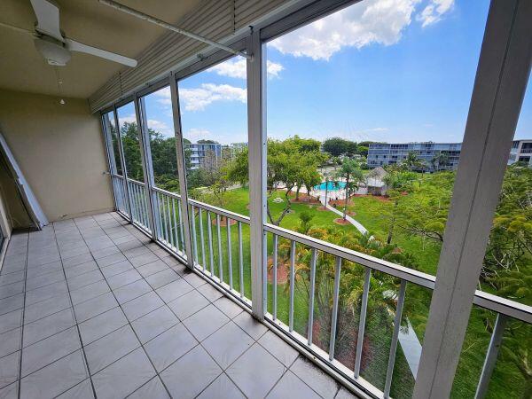 4650 Washington Street 504 — photo