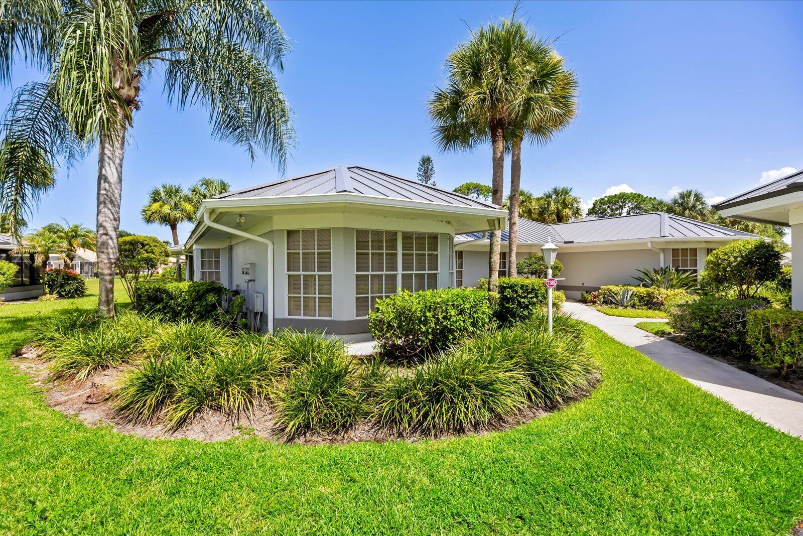 7362 Pine Creek Way — photo