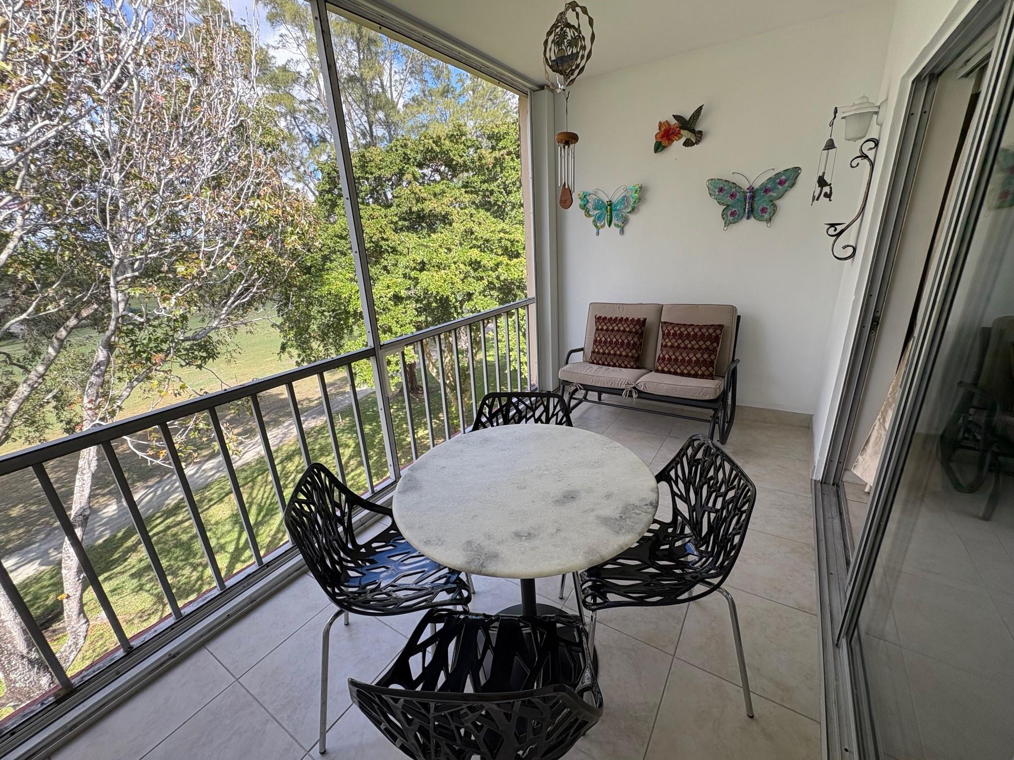 1055 Country Club Drive 404 — photo