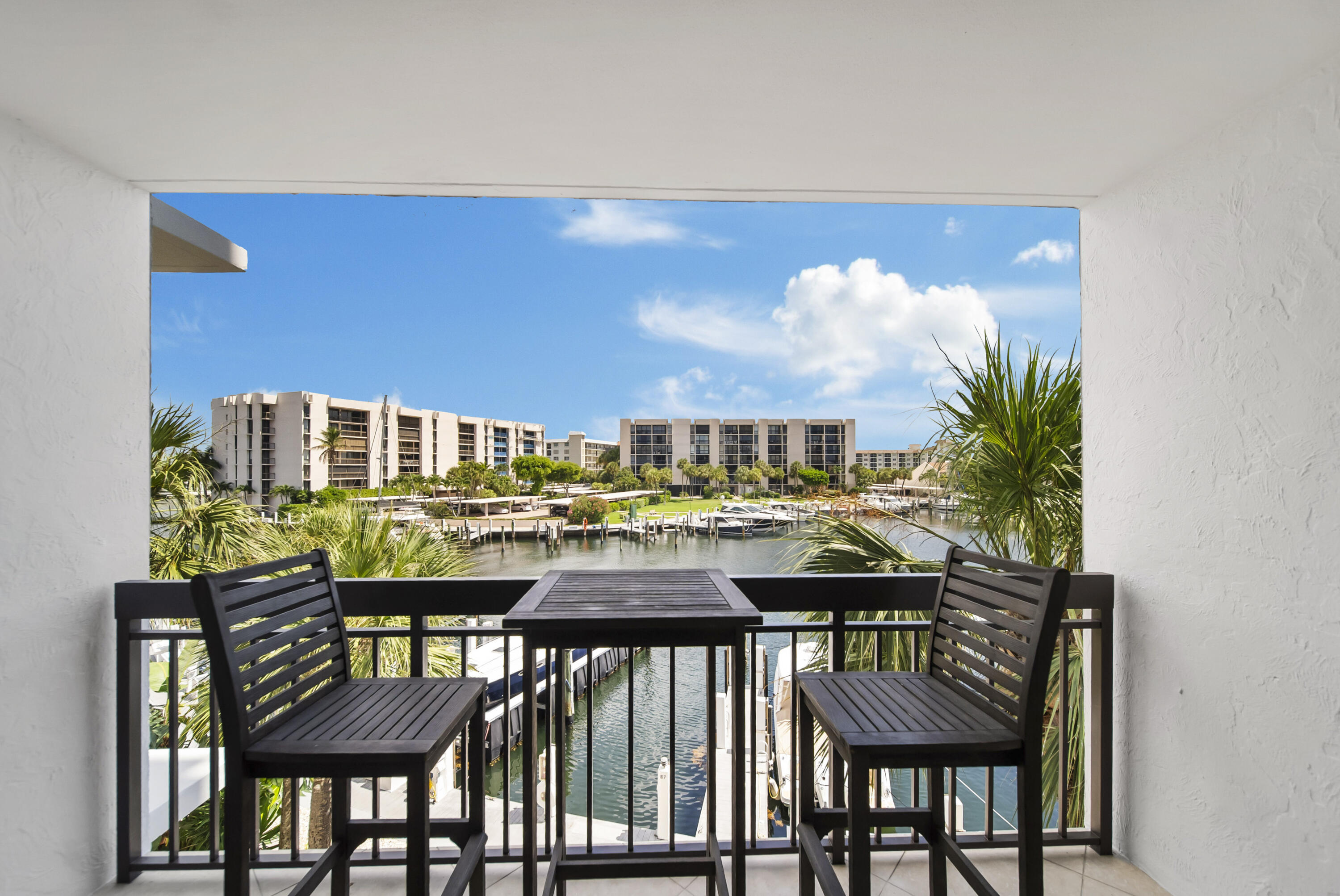 2687 N Ocean Boulevard 303 — photo