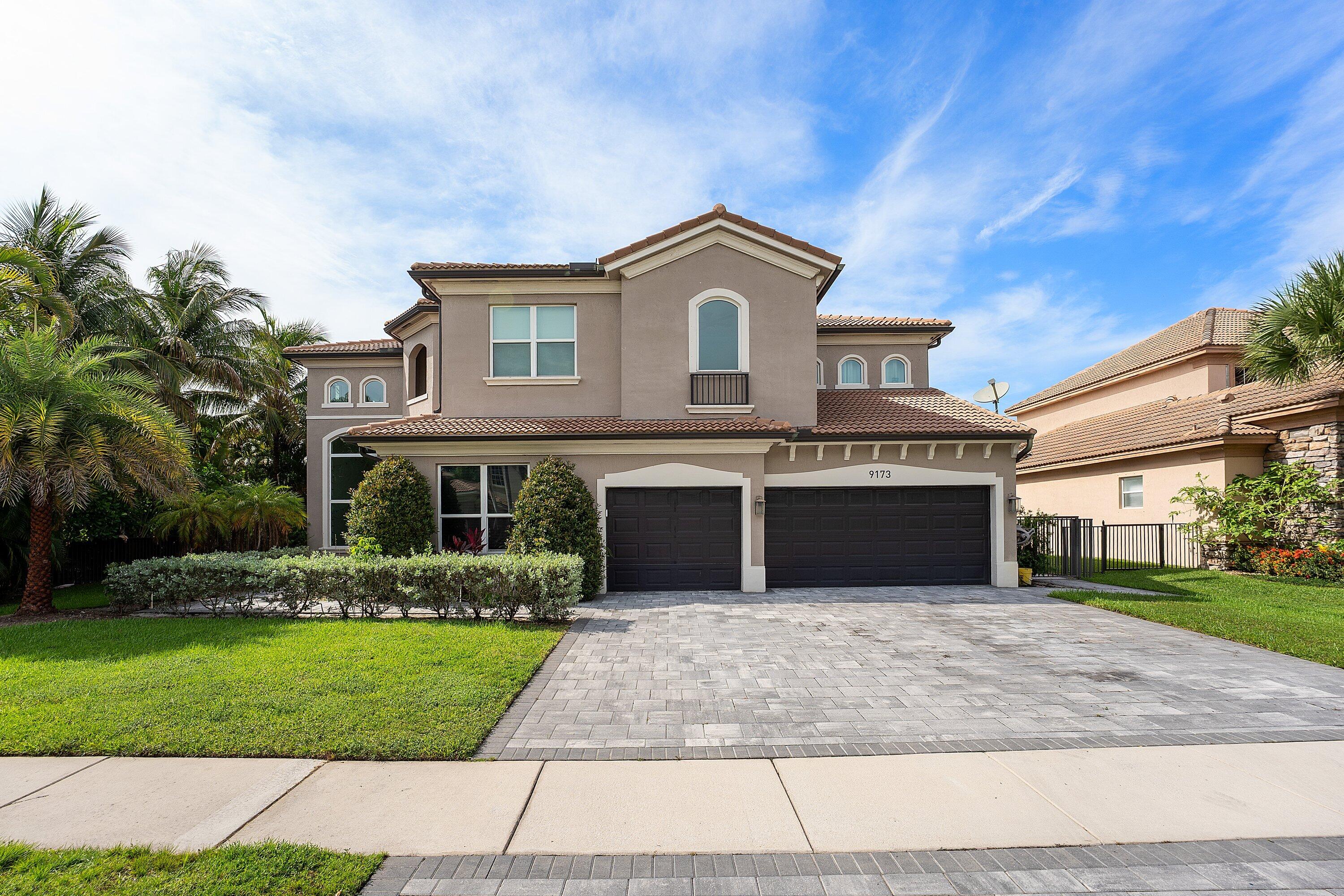 9173 Oak Alley Drive — photo