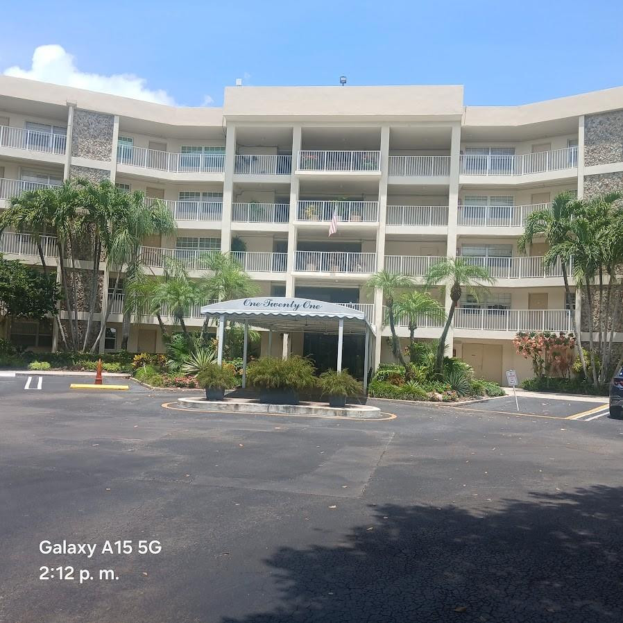 800 Cypress Grove Drive Unit 312 — photo