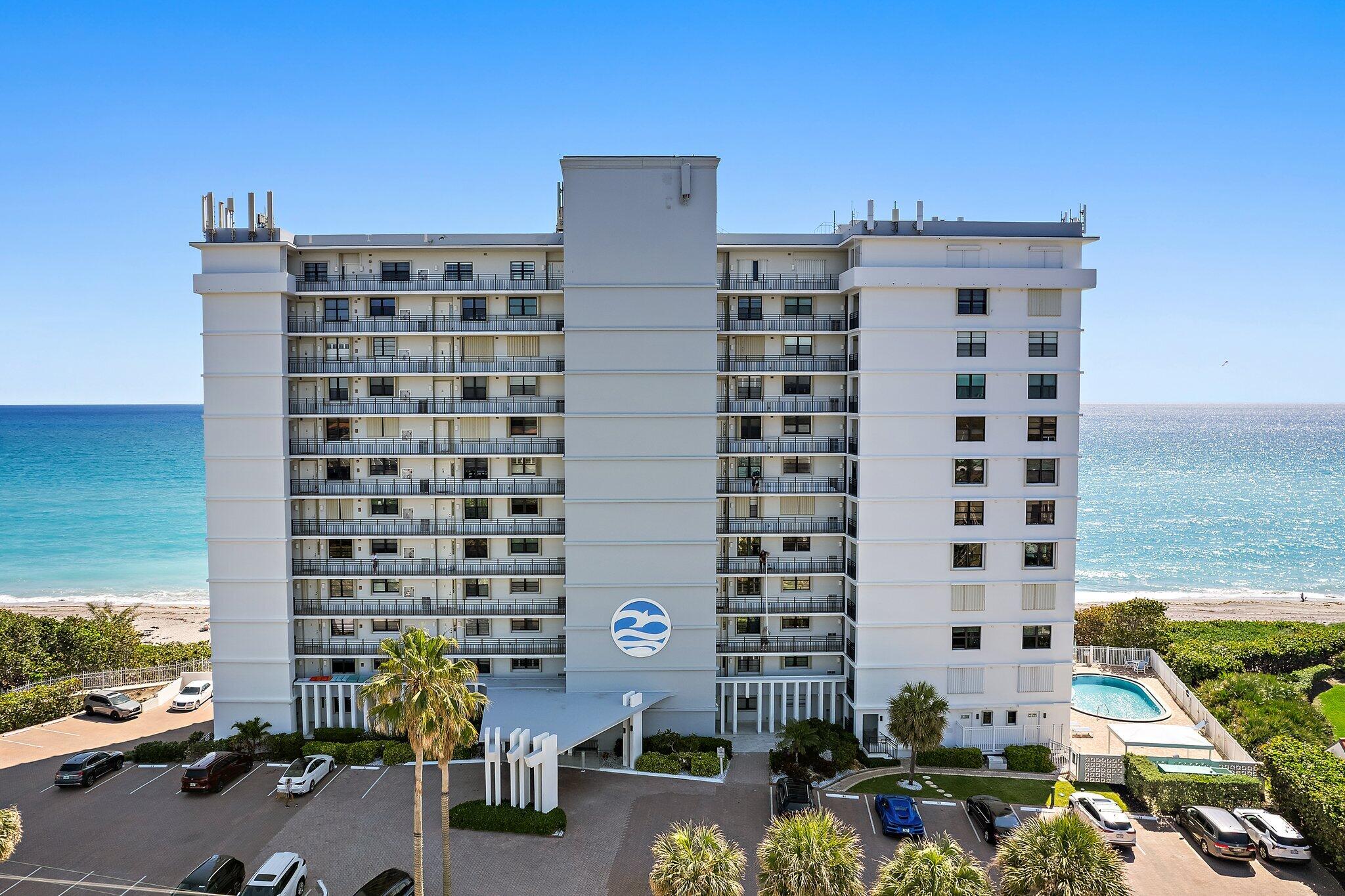 840 Ocean Drive 905 — photo