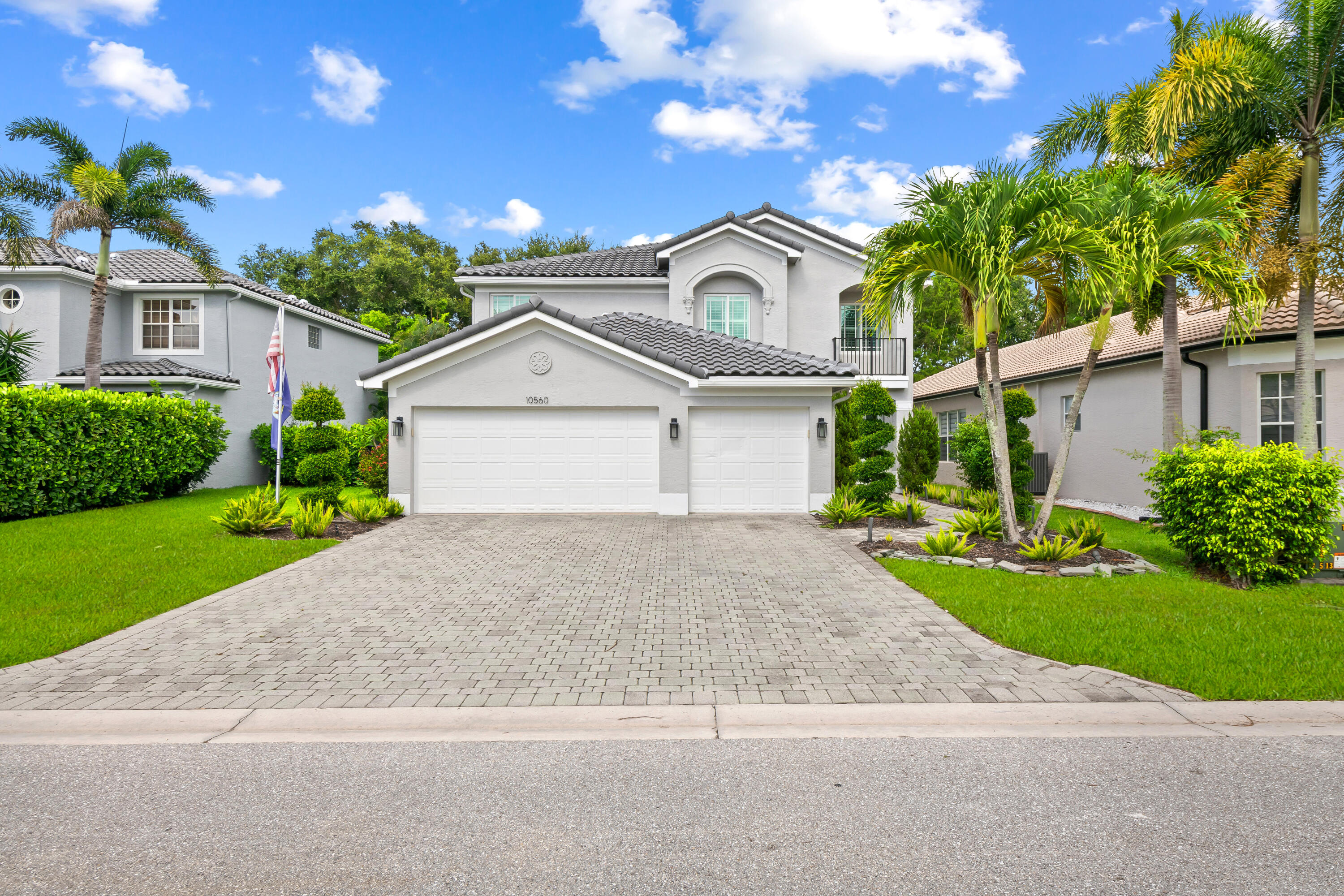 10560 Walnut Valley Drive — photo