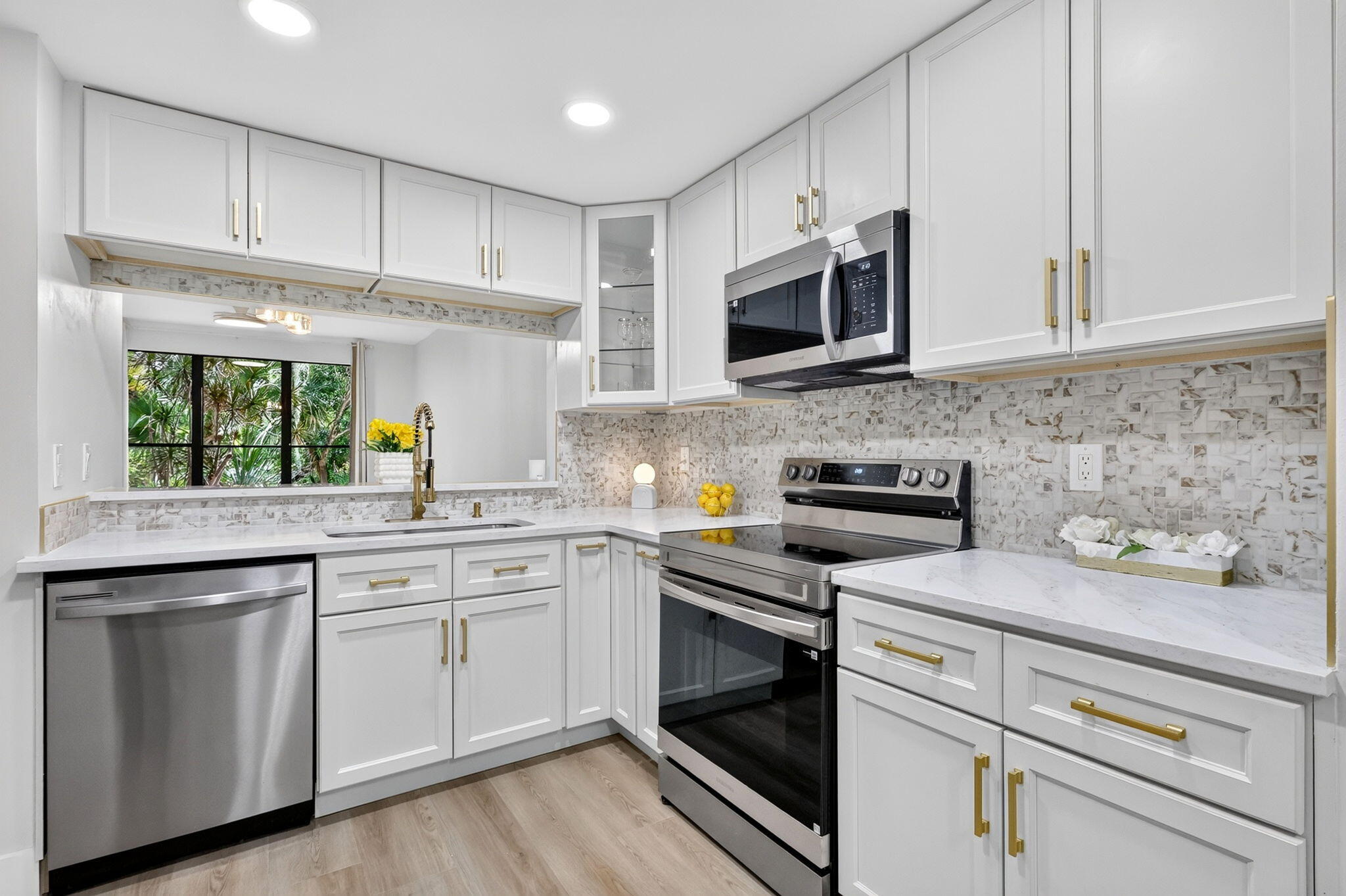 5250 SE Seascape Way 102 — photo