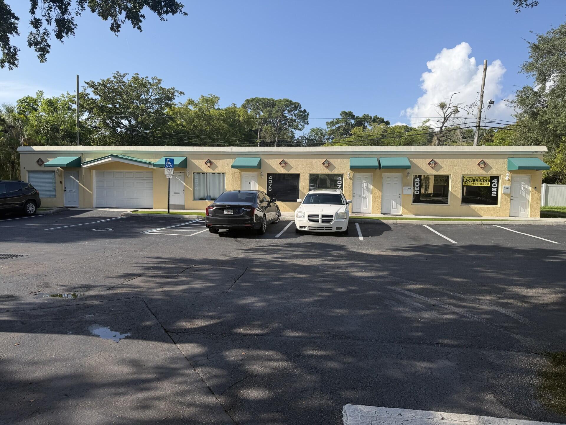 4074 W Broward Boulevard — photo