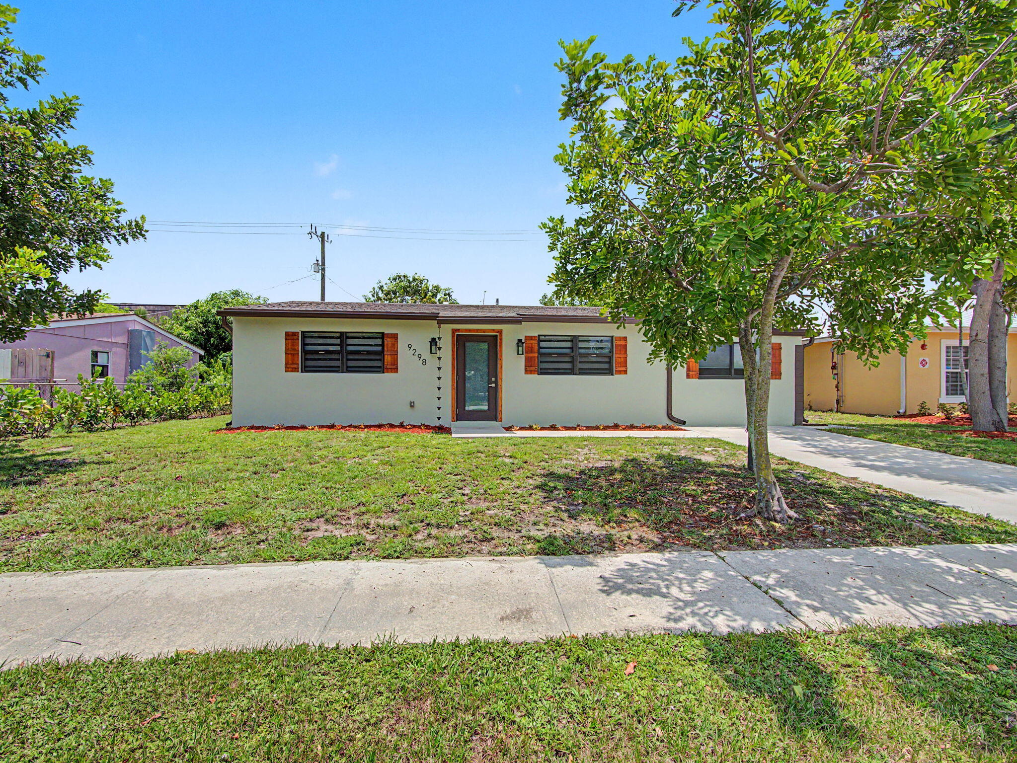 9298 Birmingham Drive — photo