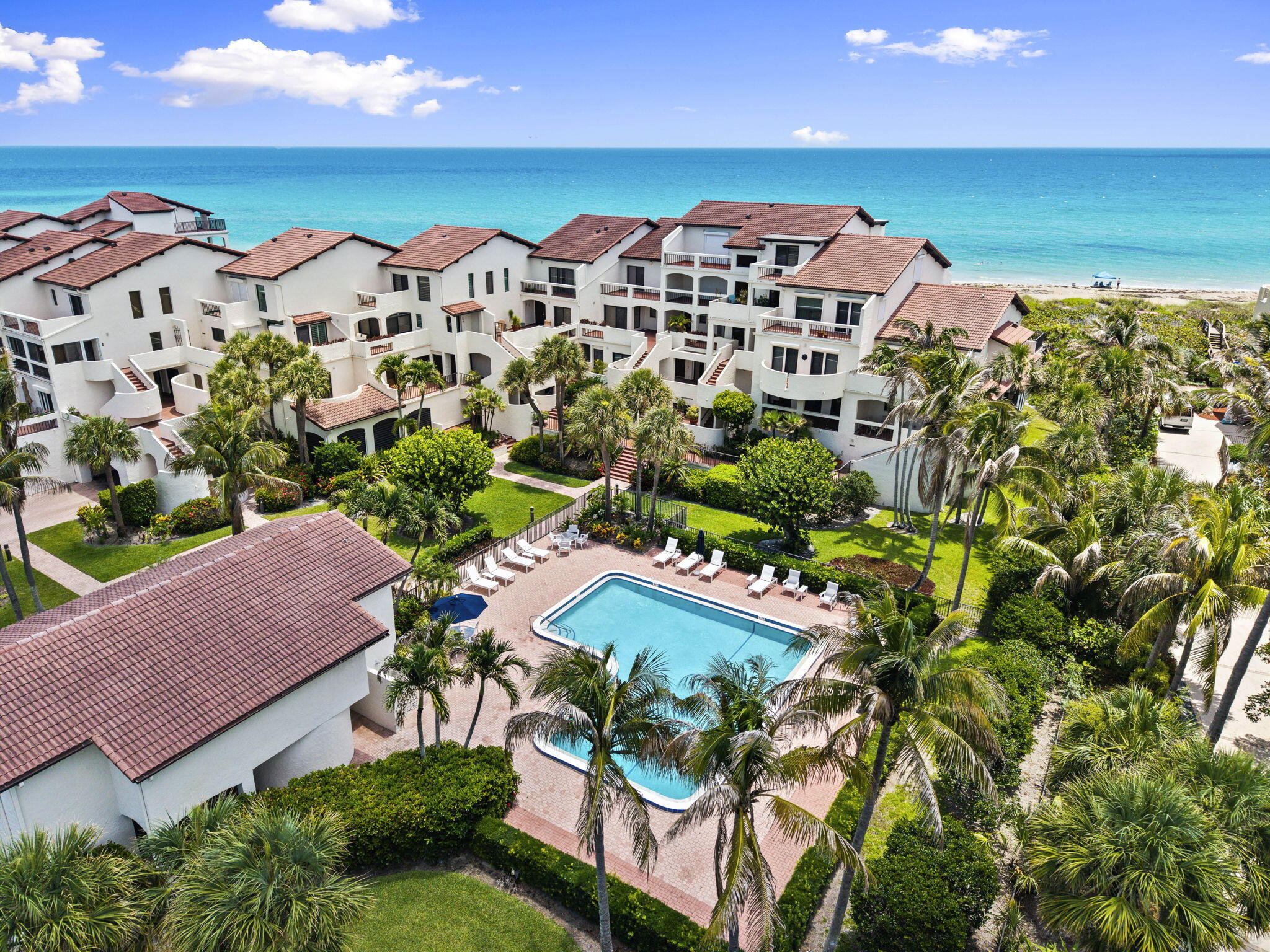 4651 NE Ocean Boulevard B-29 — photo