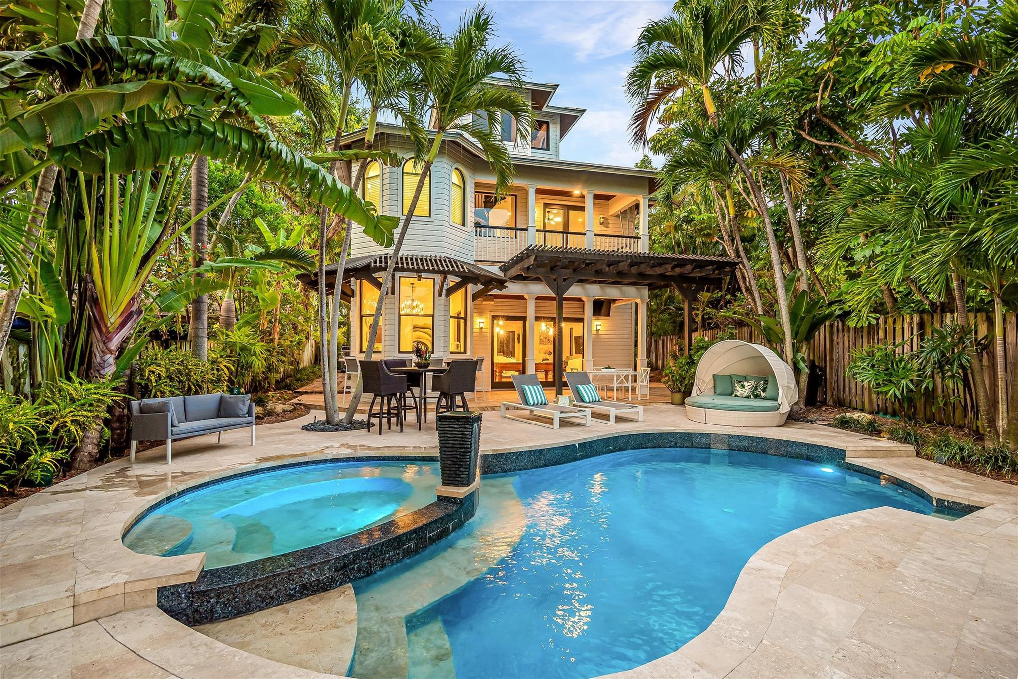 2415 Middle River Drive — photo