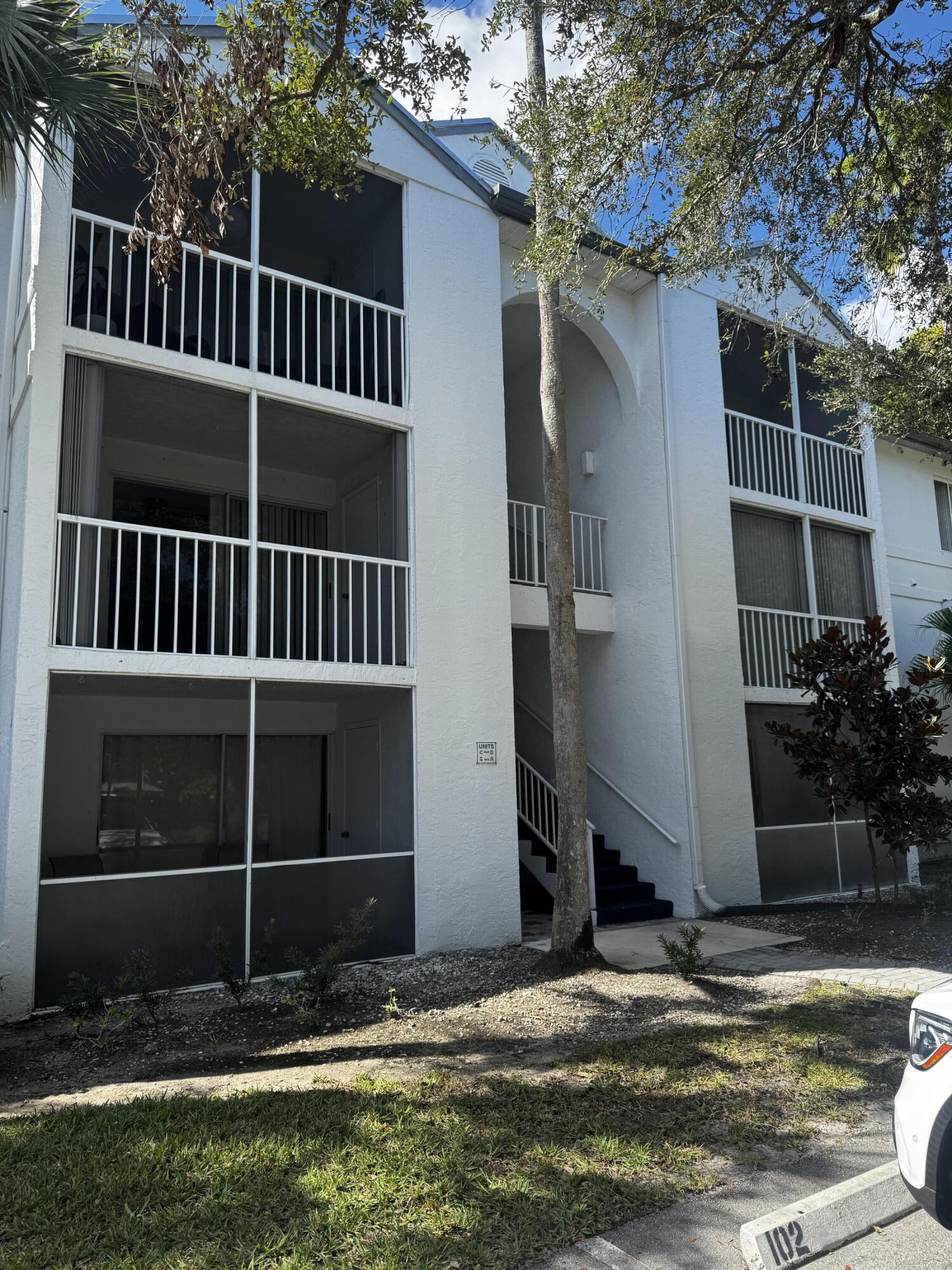2502 SE Anchorage Cove G-3 — photo