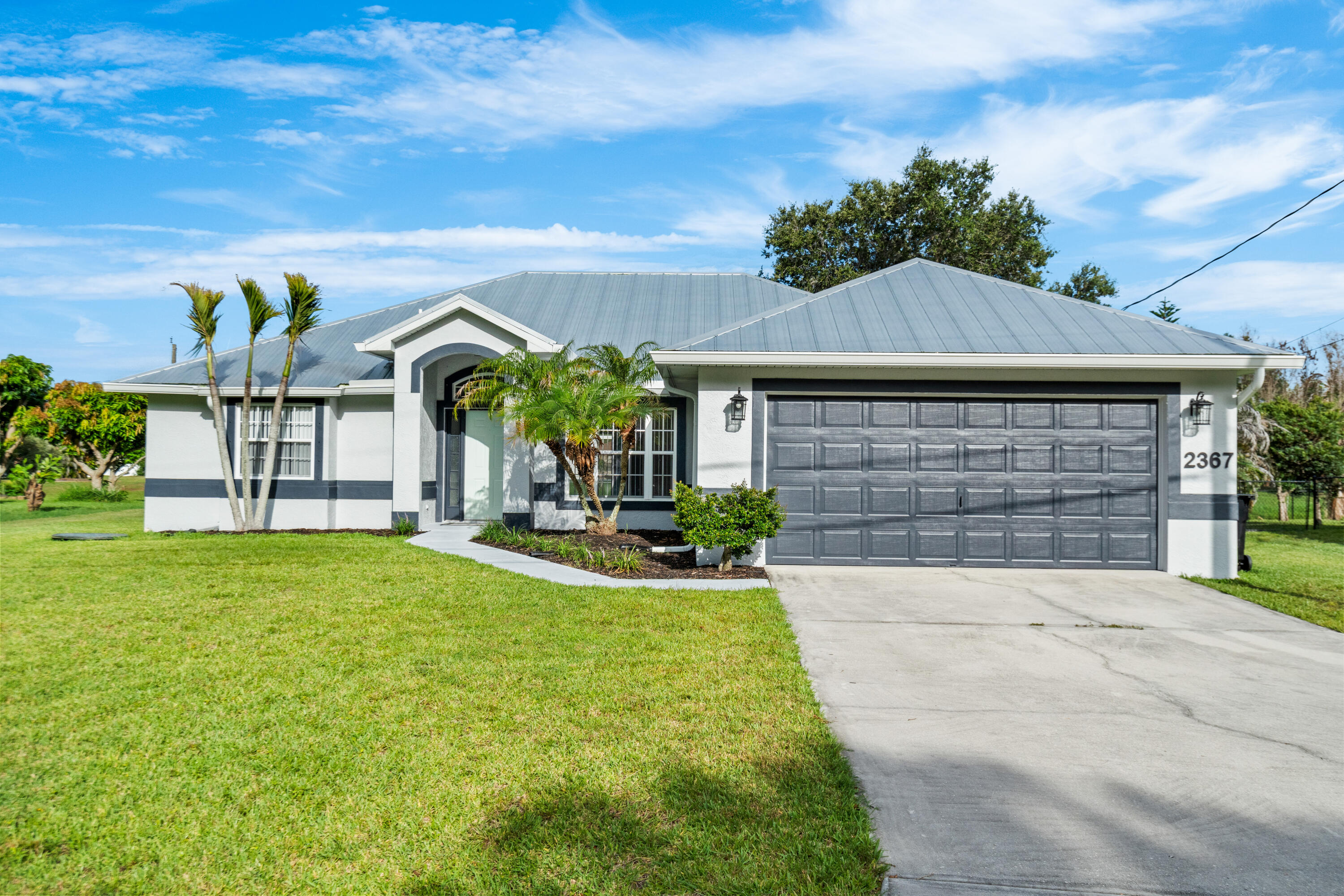 2367 SE Rock Springs Drive — photo