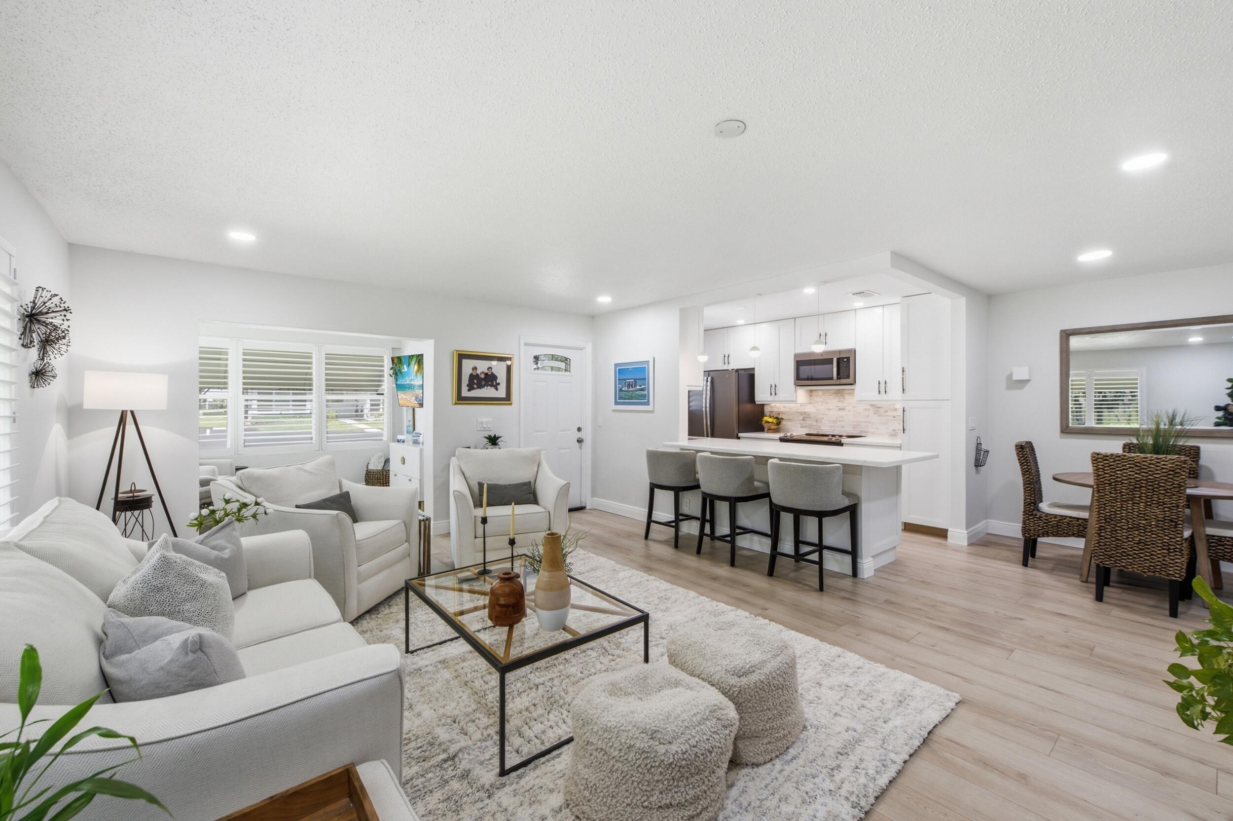 957 Circle Drive D — photo
