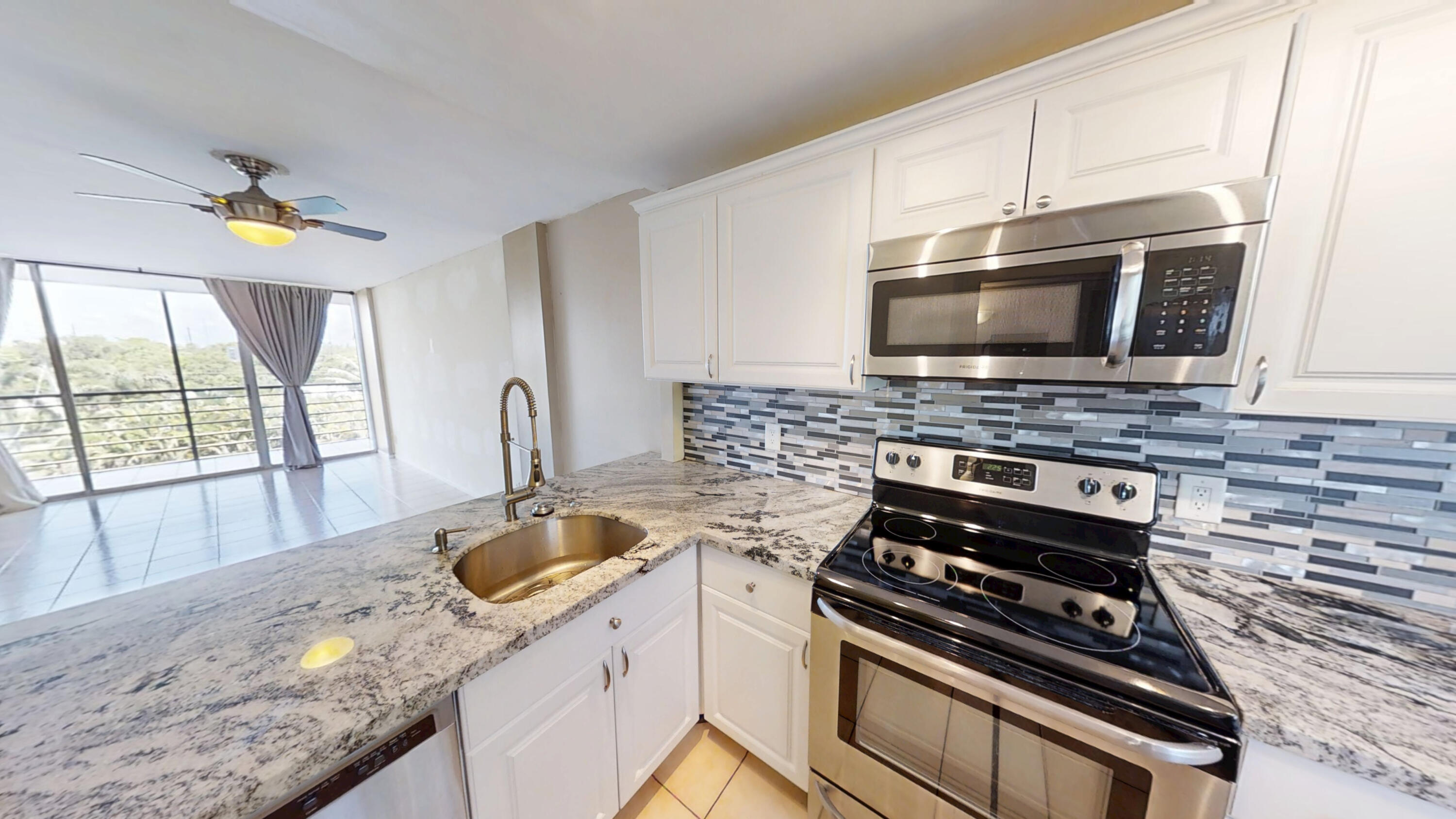 108 Royal Park Drive Unit 4E — photo