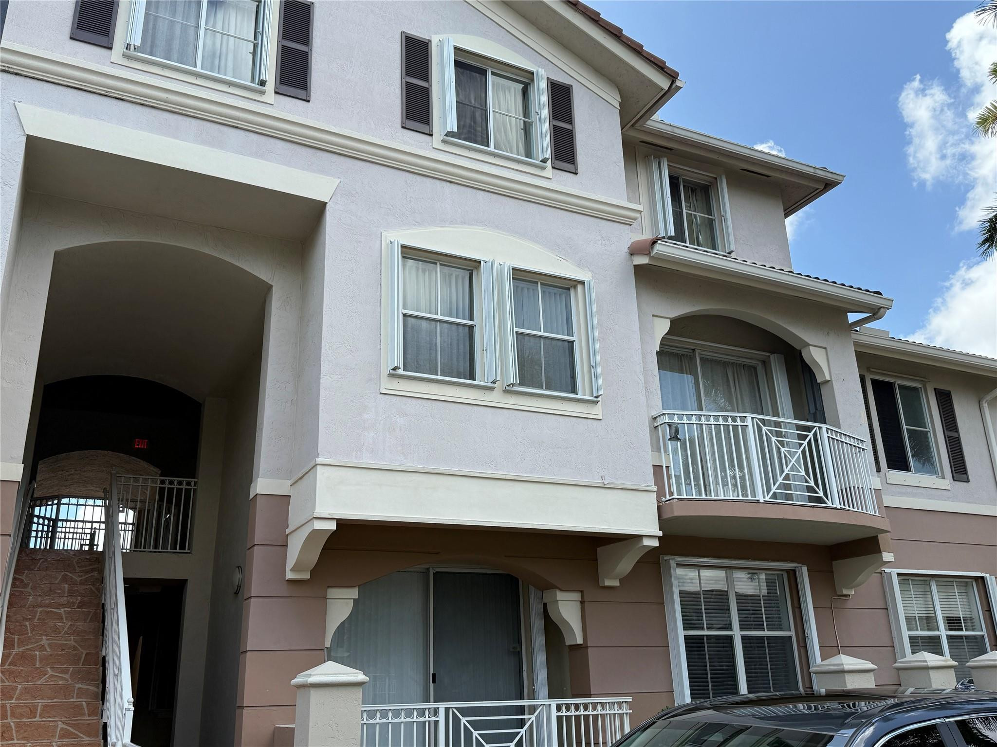 8930 W Flagler Street Unit 215 — photo