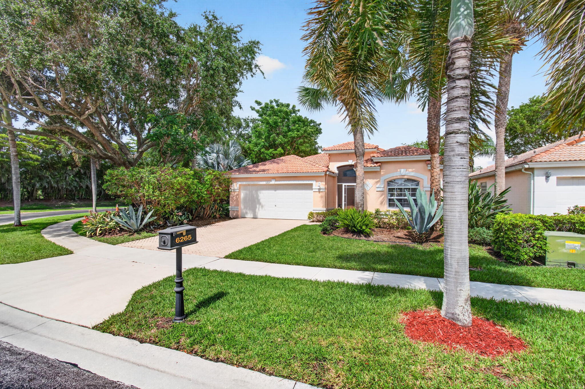 6265 Coral Reef Terrace — photo