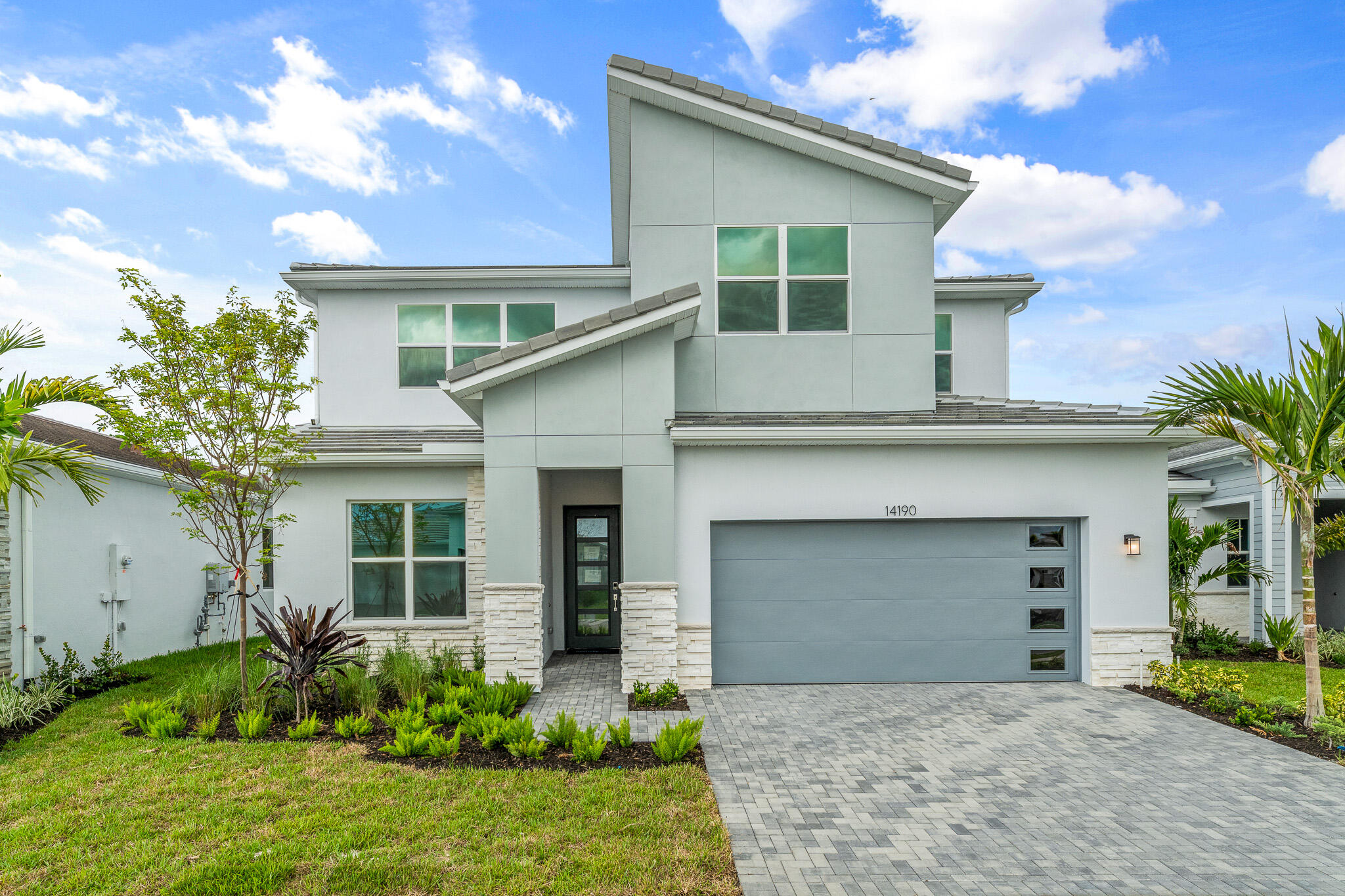 14190 SW Artesia Drive SW — photo