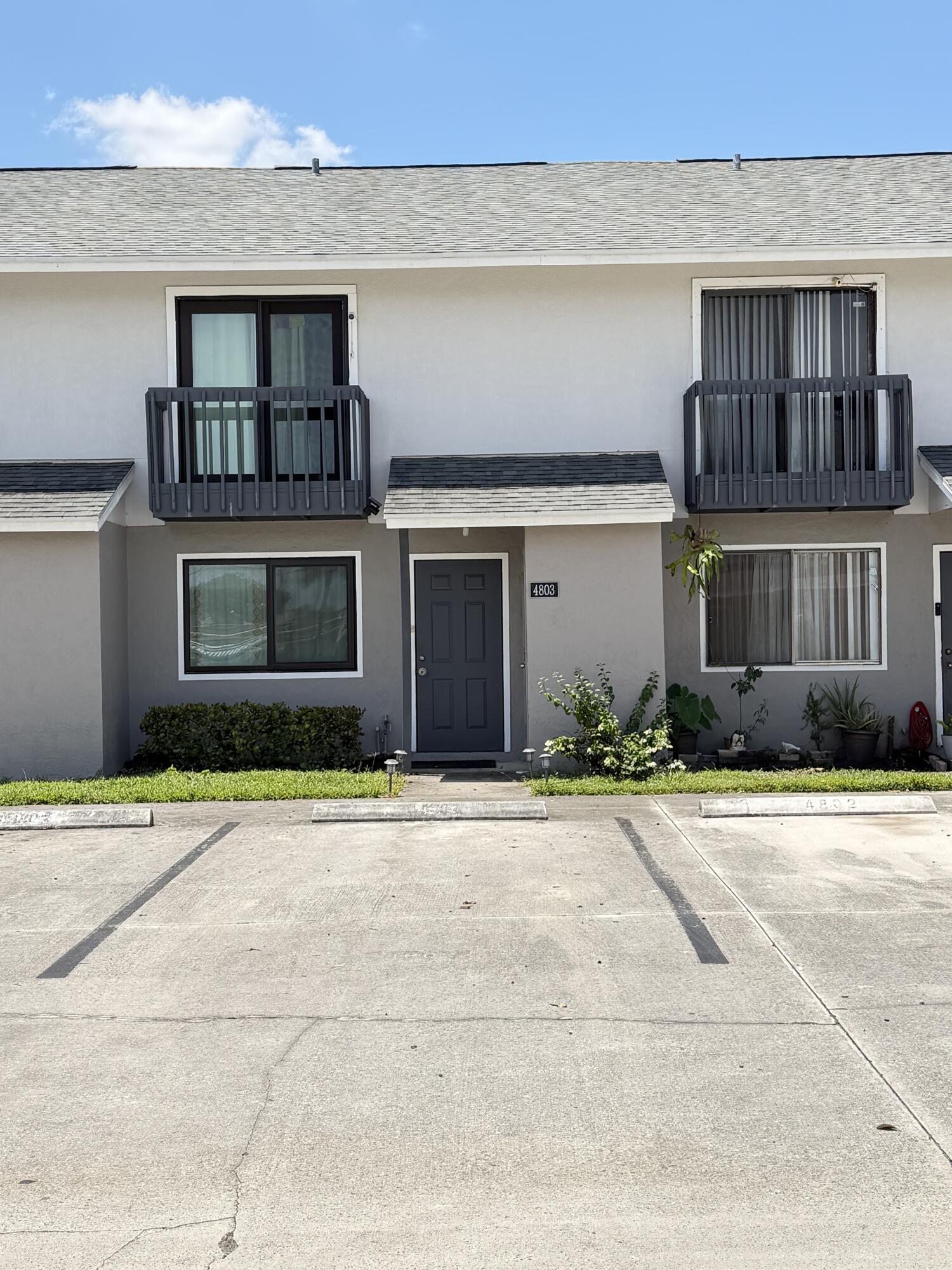 4803 Pier Drive — photo