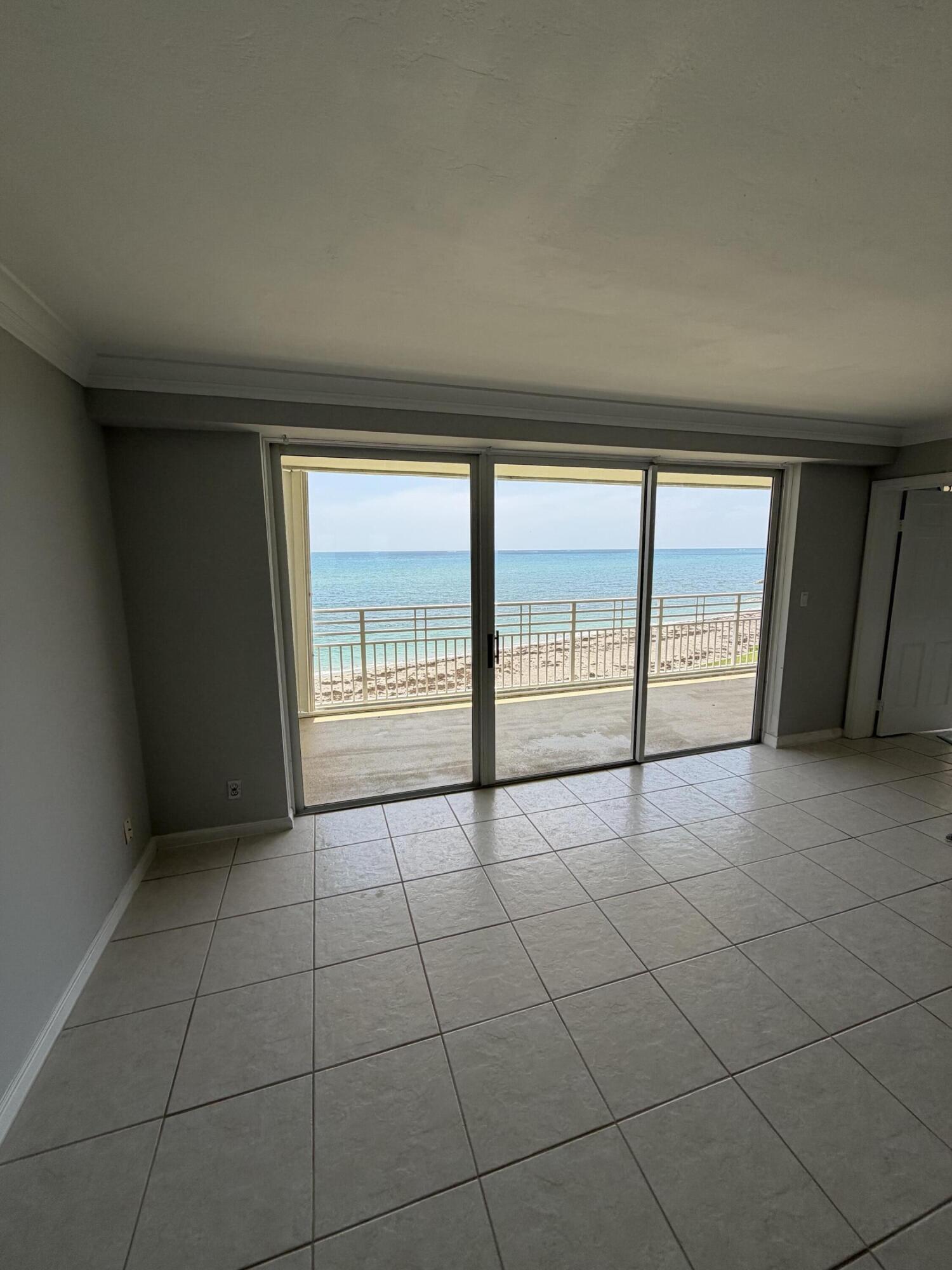 350 S Beach Road 403 — photo