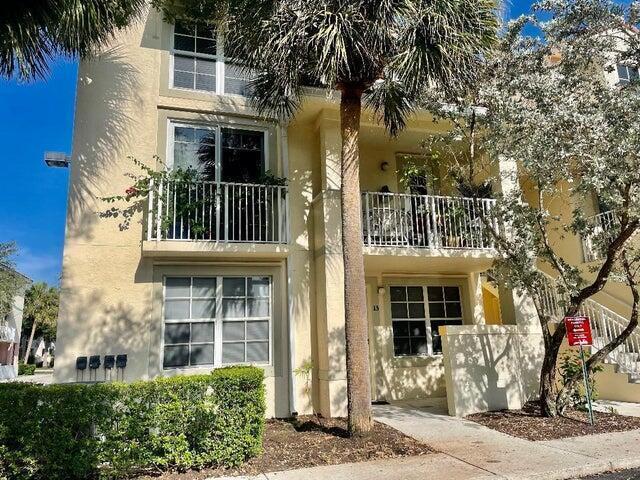 4736 Chancellor Drive 13 — photo