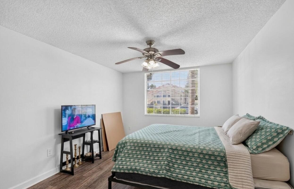 1733 Village Boulevard 105 — photo