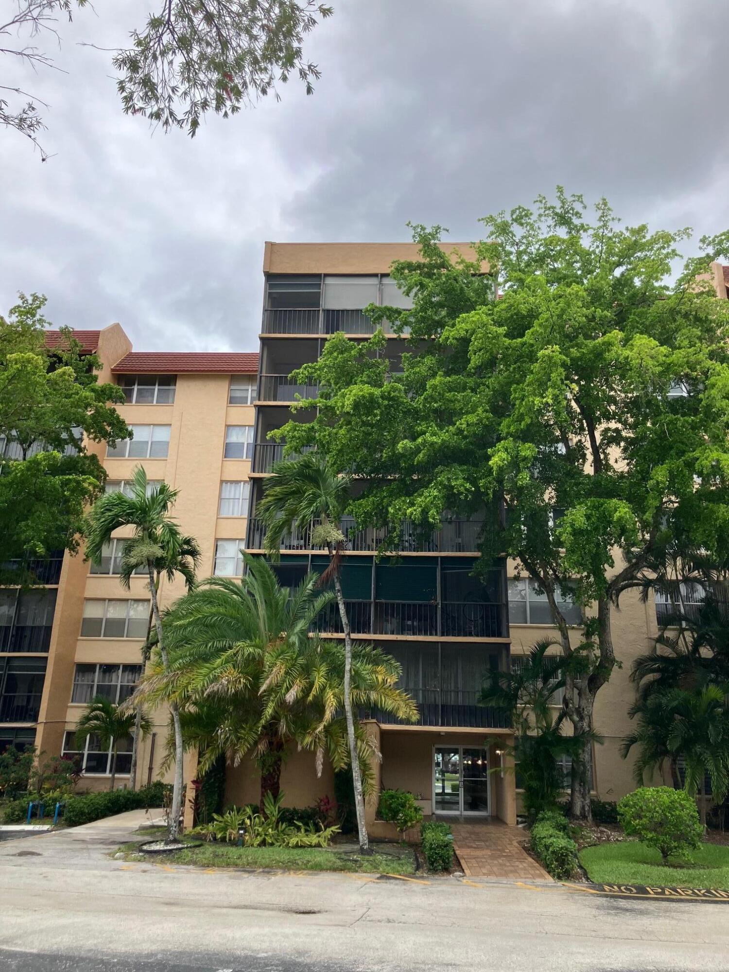 3771 Environ Boulevard 345 — photo