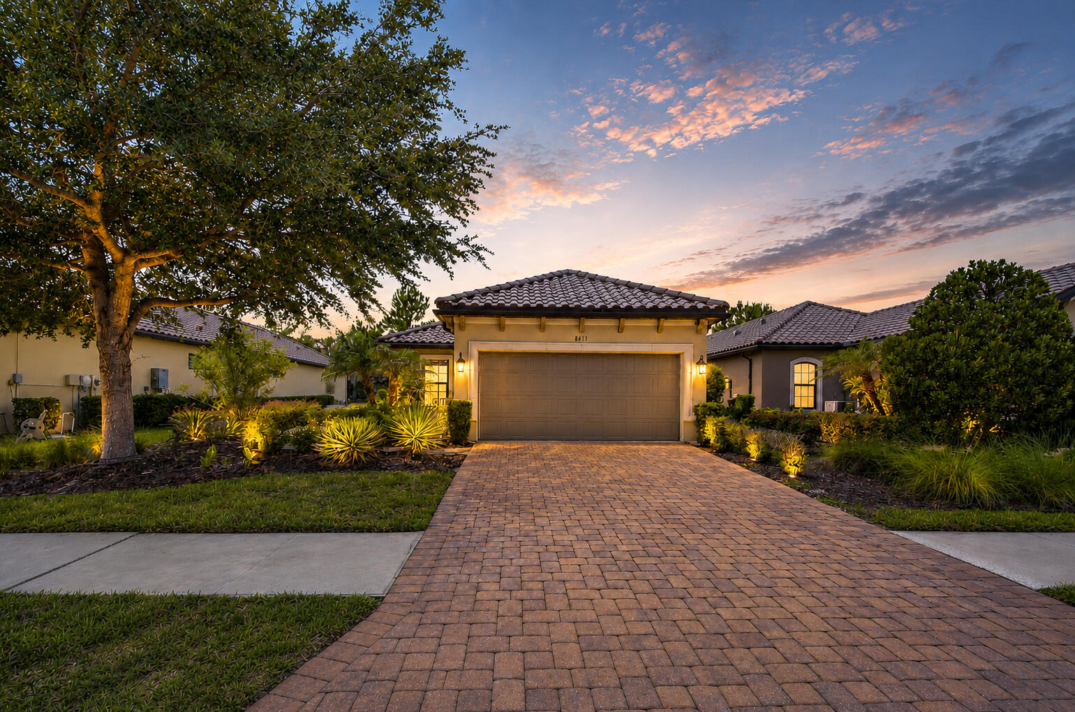 8433 Alberata Vista Drive — photo