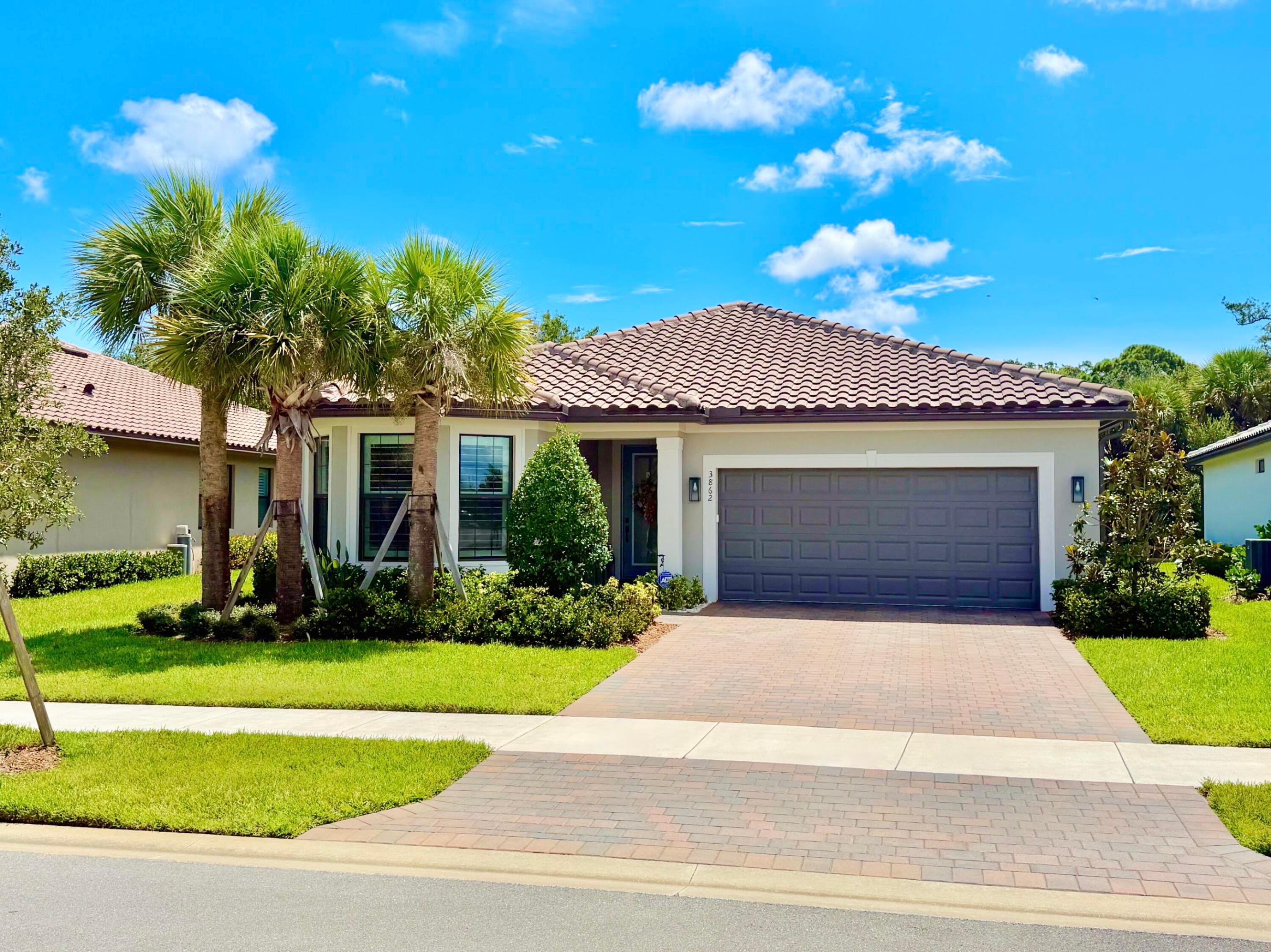 3862 White Alder Way — photo