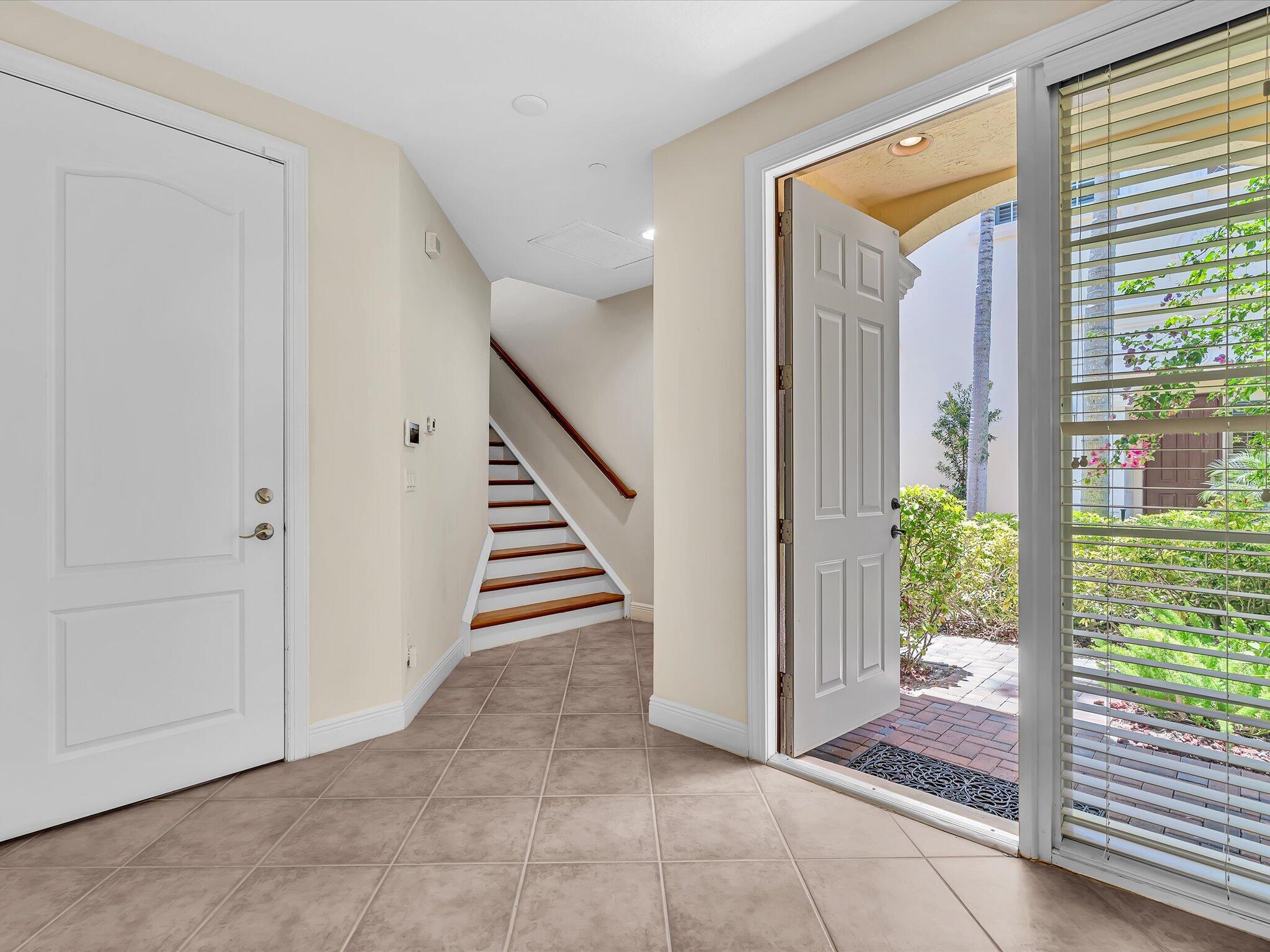 5575 NE Trieste Way, Boca Raton, FL 33487 — photo 3
